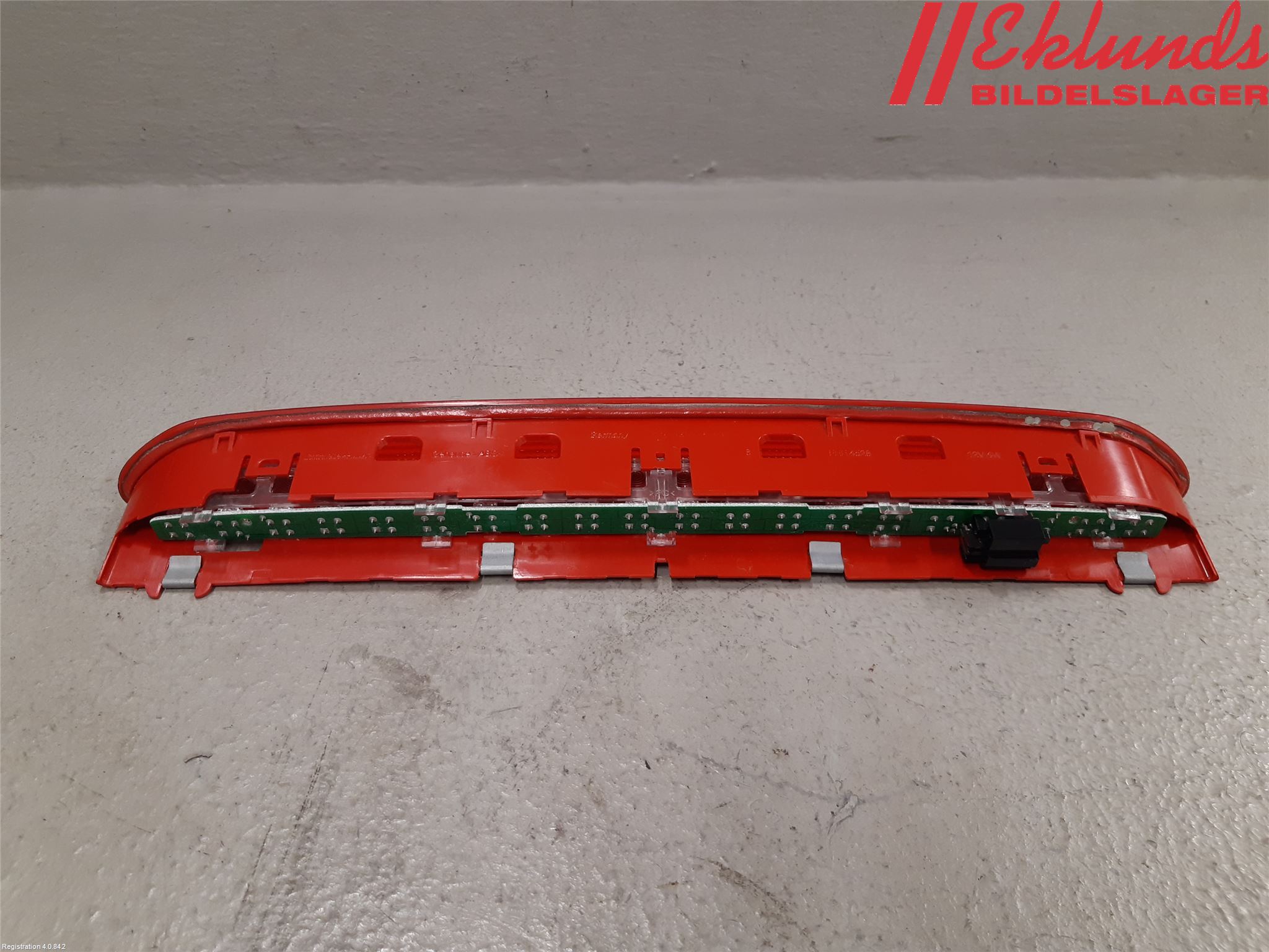 Volkswagen VW PASSAT 11-14 Bromsljus Bakruta