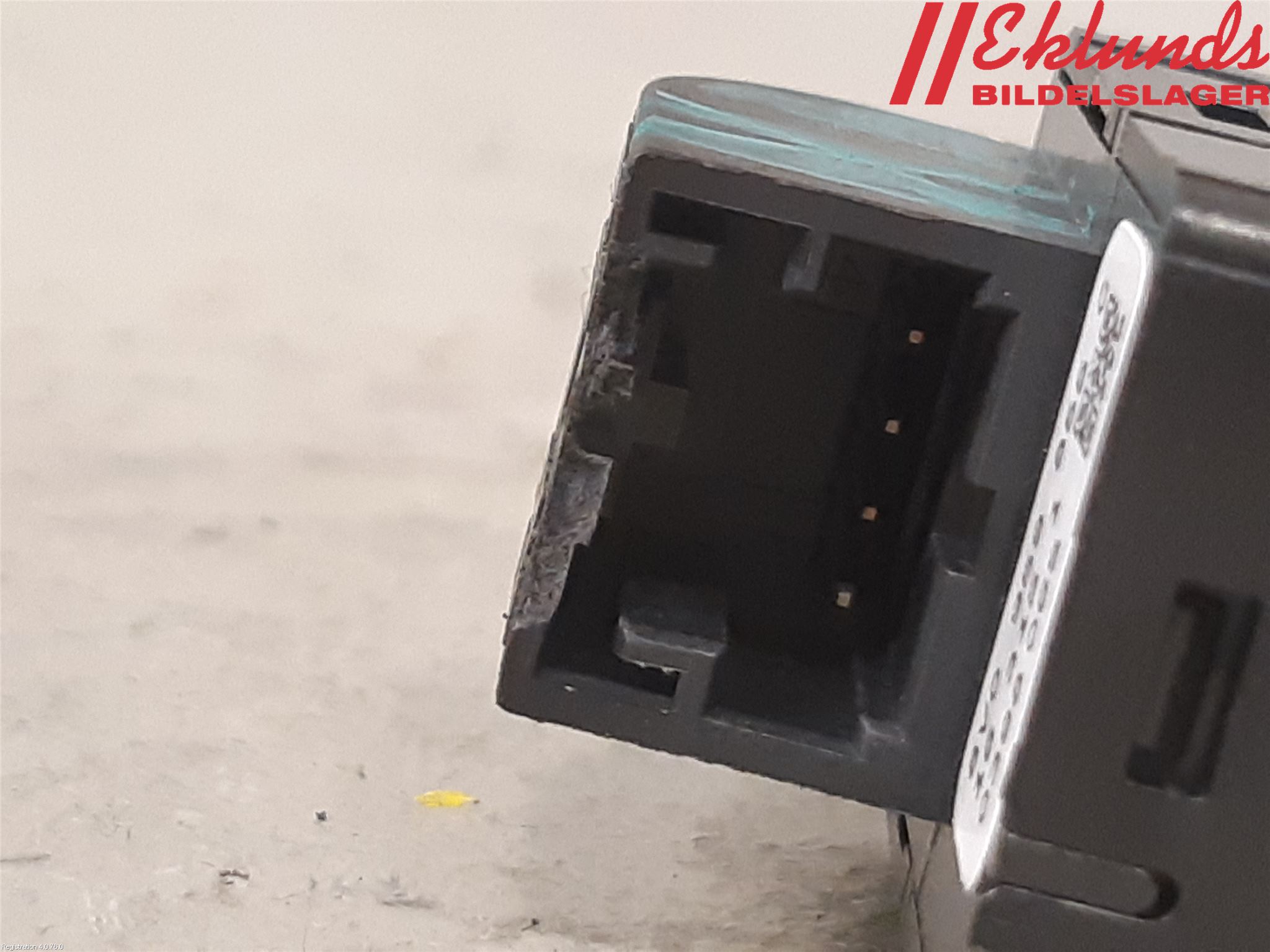 Audi Q2/SQ2 17- Strömställare Elhiss