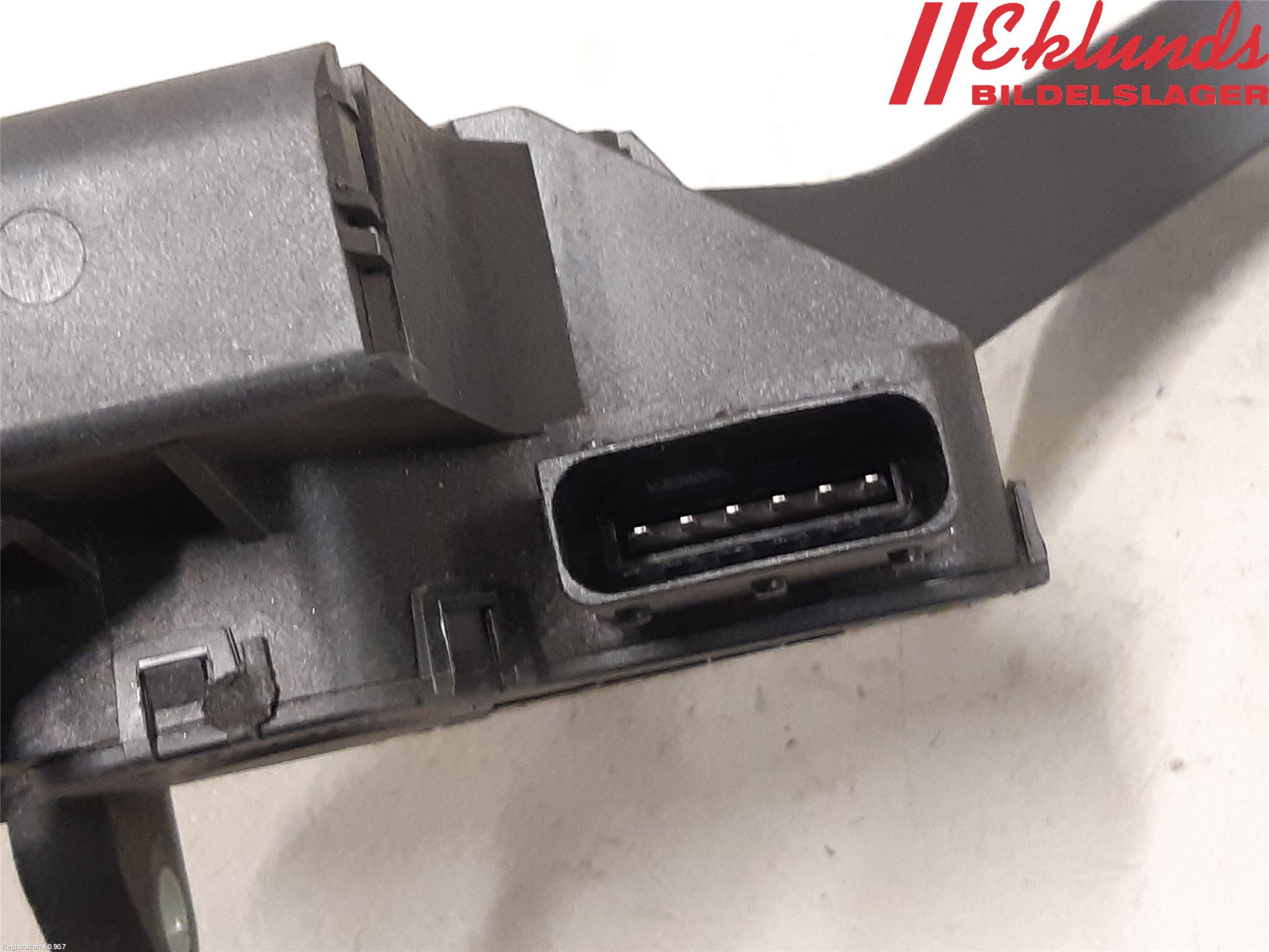 Iveco DAILY 14->> Gaspedal