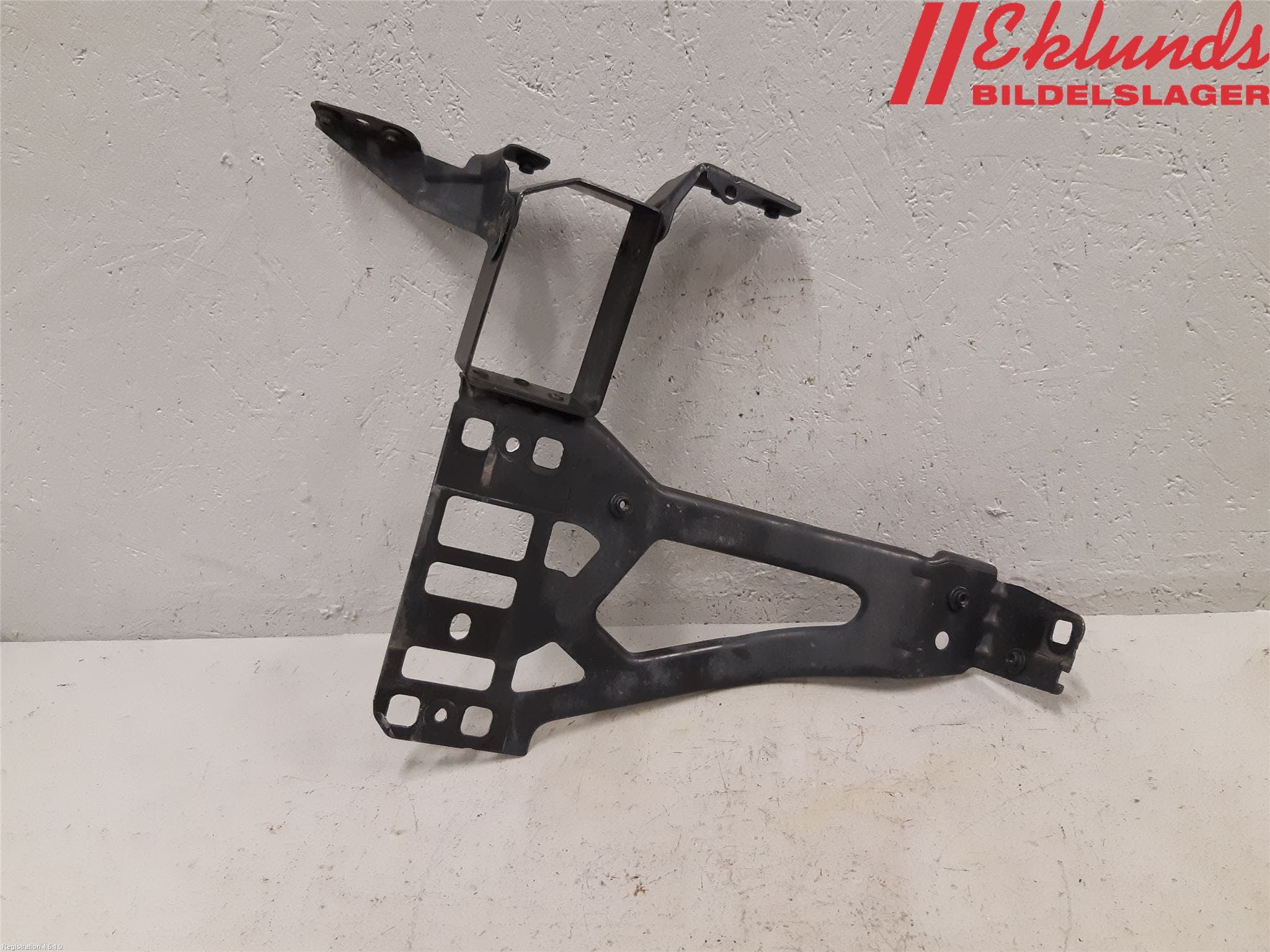 BMW 5 E60/61 Sed/Tou 02-10 Front Övrigt