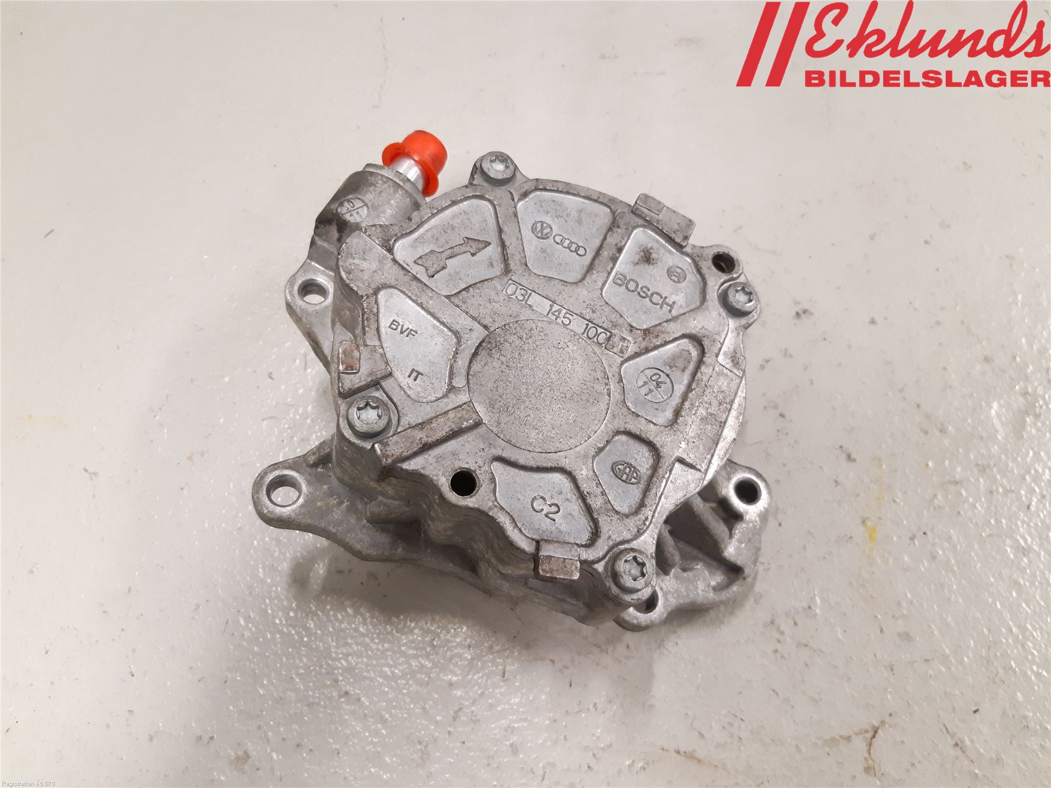 Volkswagen VW TOURAN 10-15 Vakuumpump