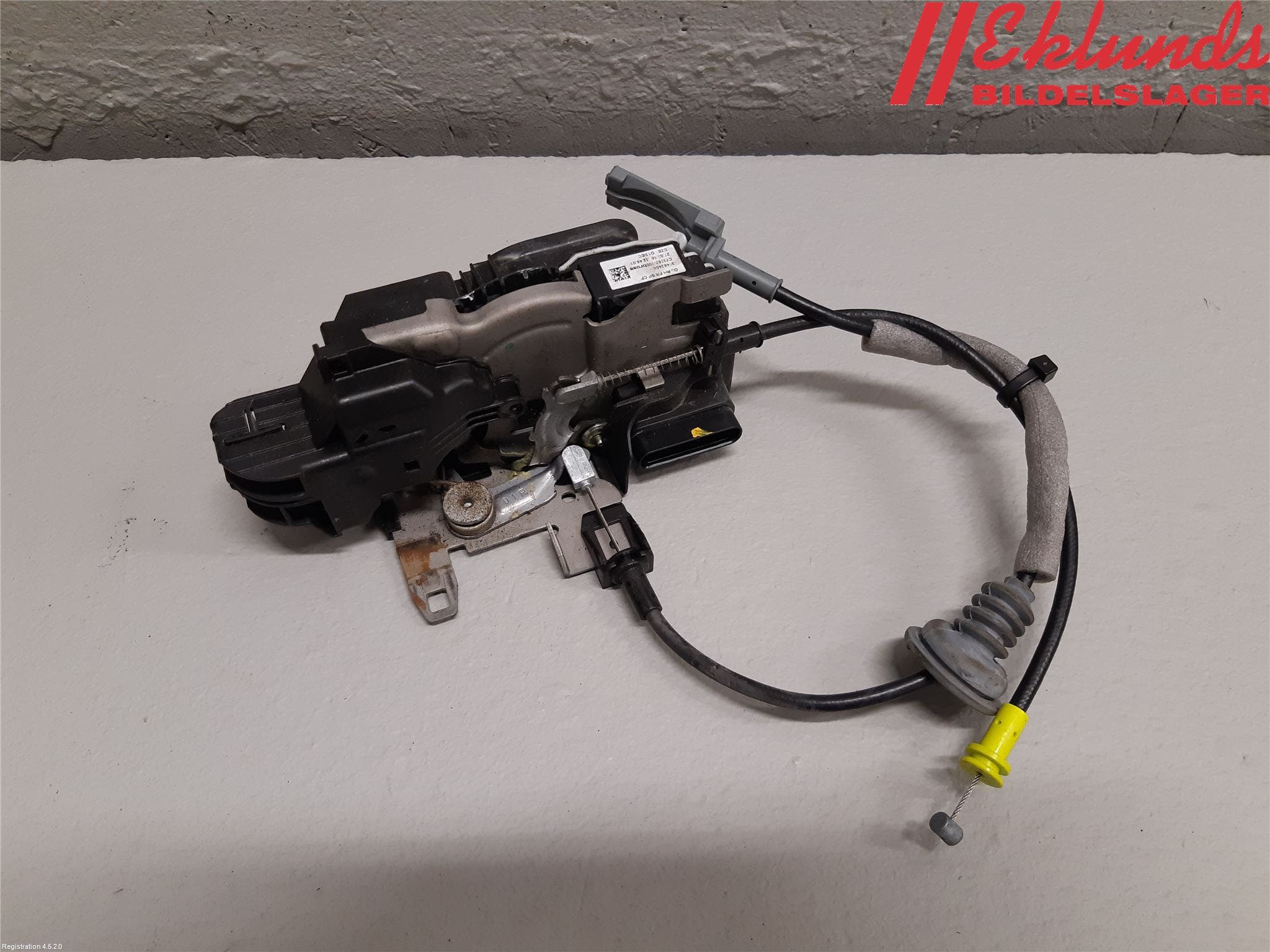 Volvo V90 17->> Låskista-Dörrlås