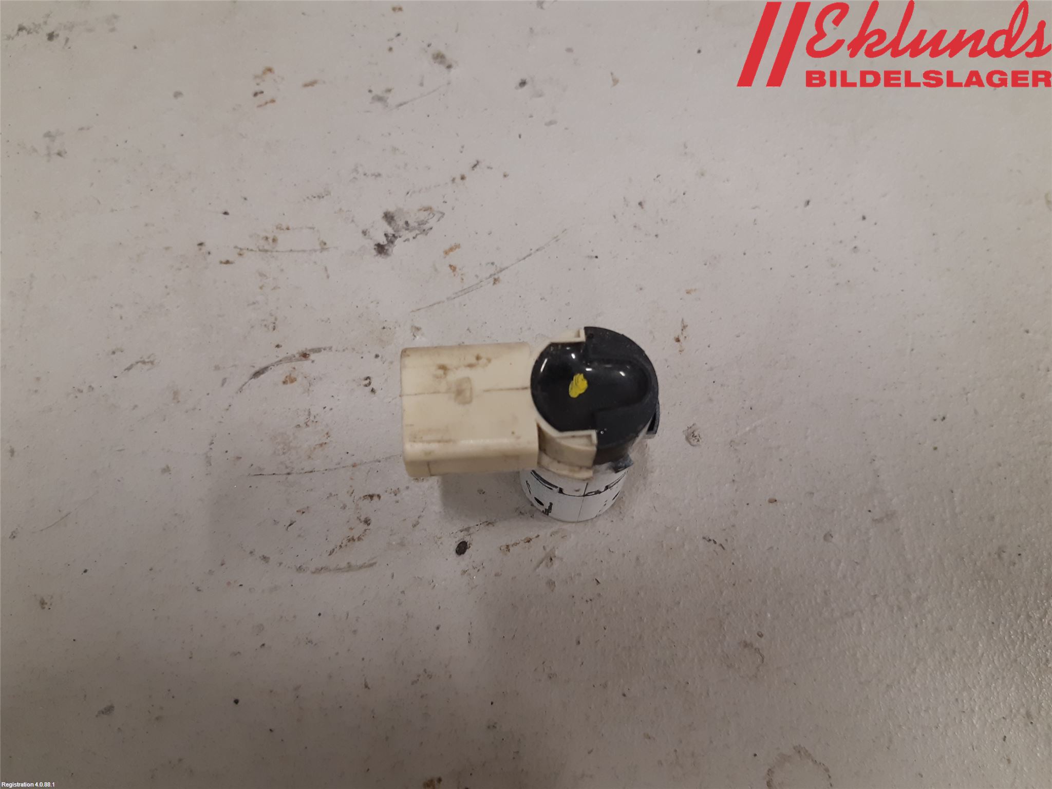 Audi A6/S6     05-11 Parkeringshjälp Frontsensor