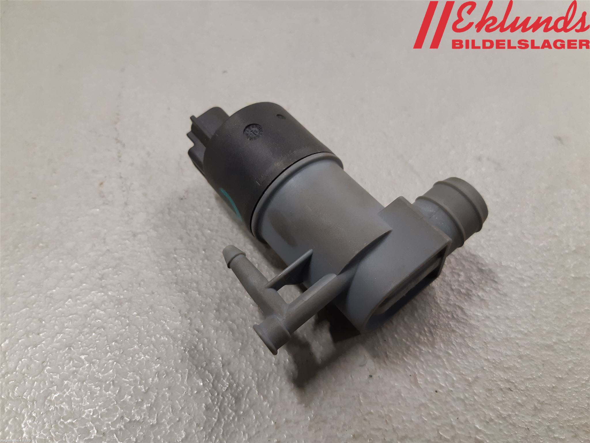 Toyota YARIS XP130 15-20 Spolarpump Vindruta