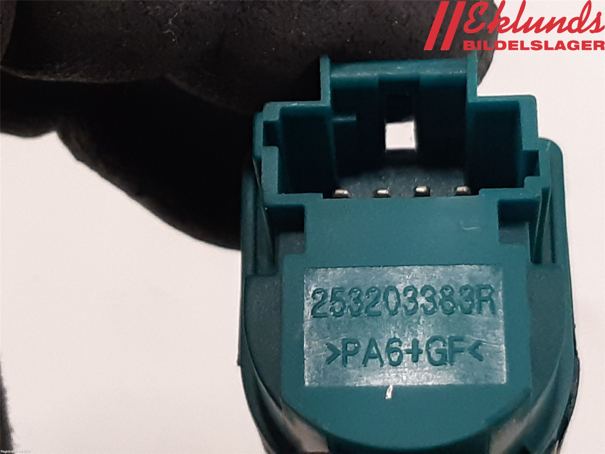 Fiat TALENTO 16- Bromsljuskontakt