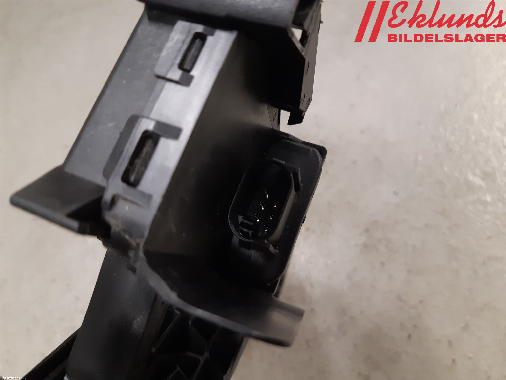 BMW 3 F30/F31/F80 12-19 Gaspedal