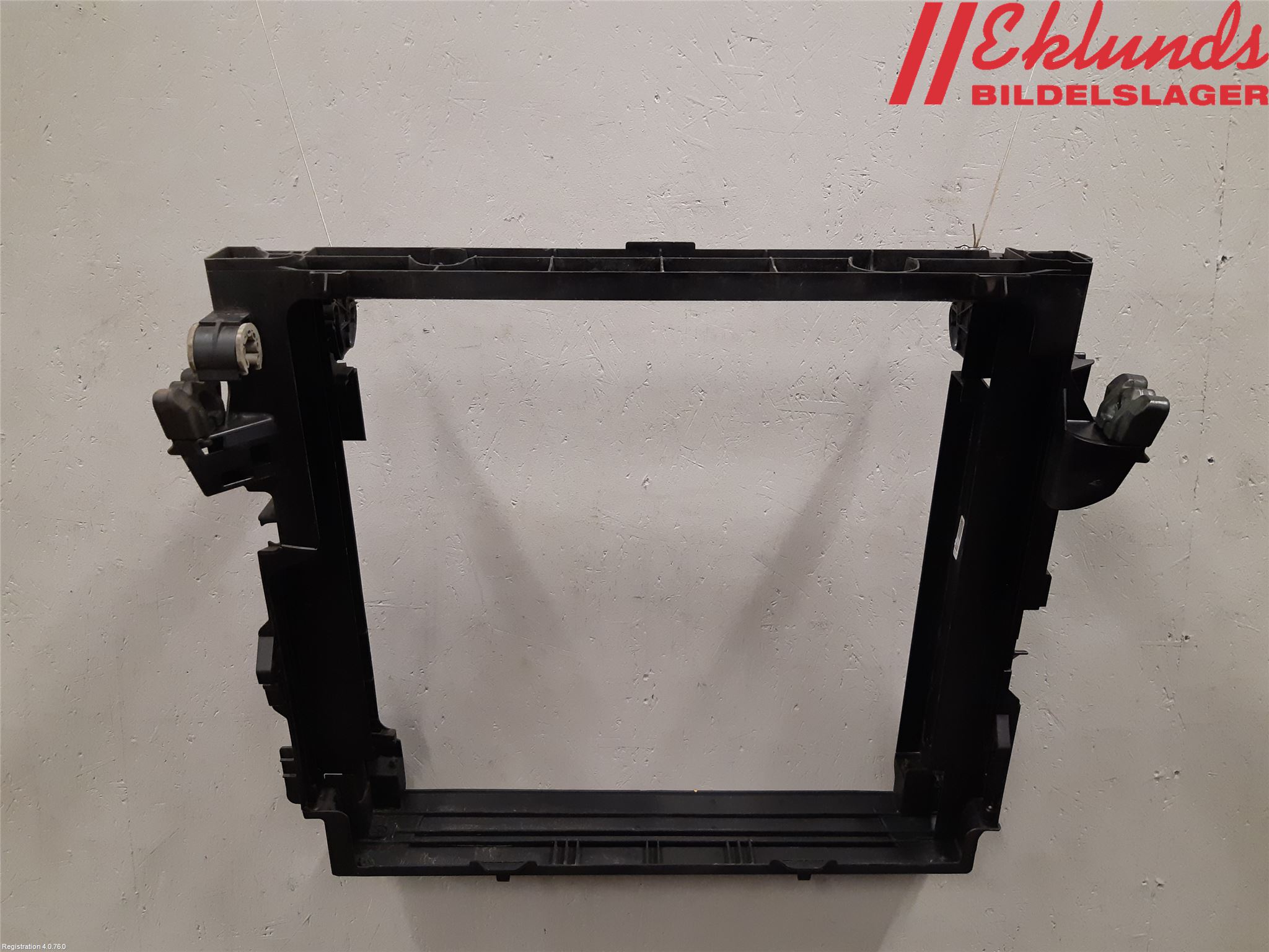 BMW X6 F16 14-19 Kylarfäste-Ram-Balk