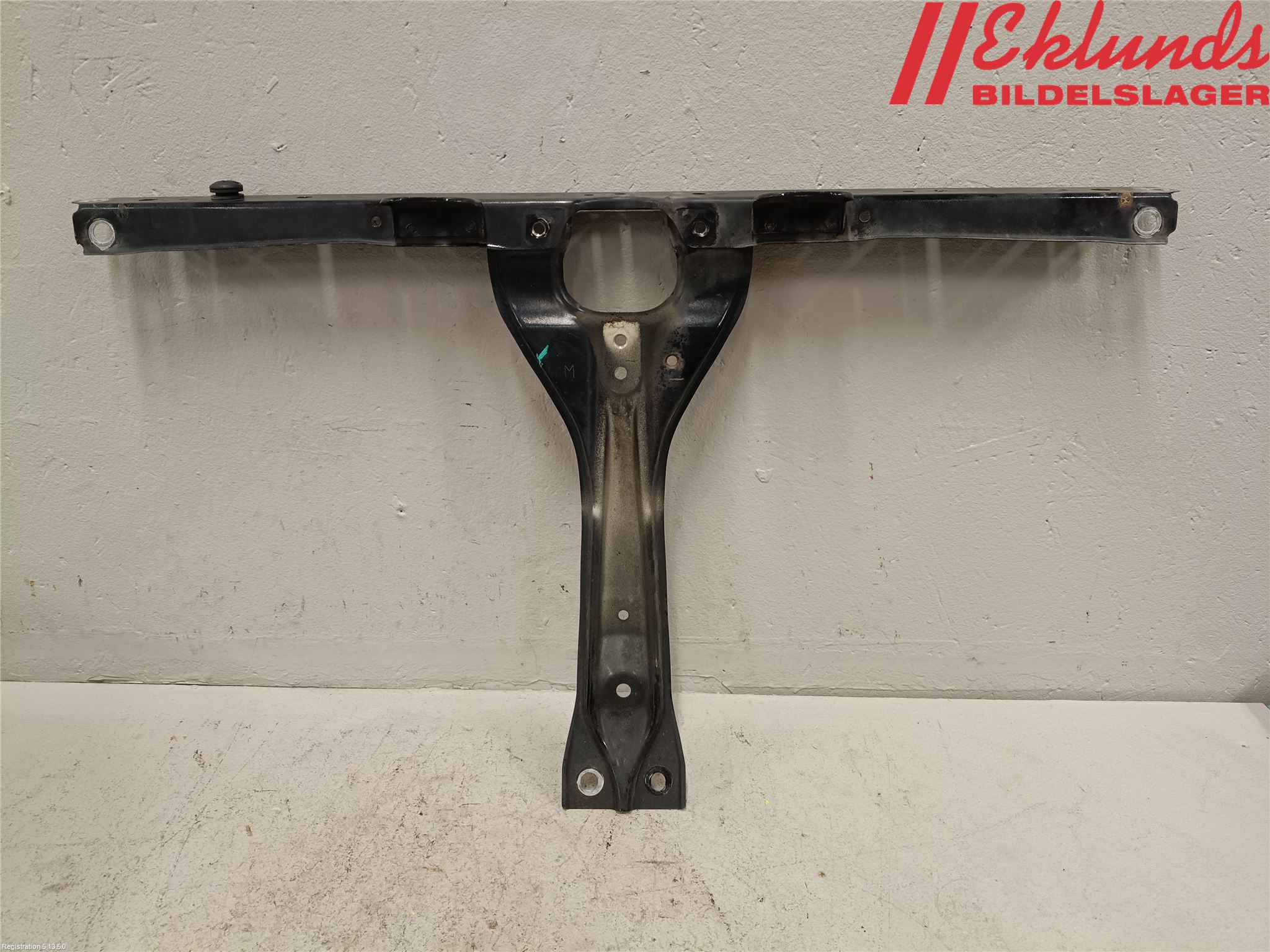 Subaru WRX STI Front Huvlåsplåt-Balk
