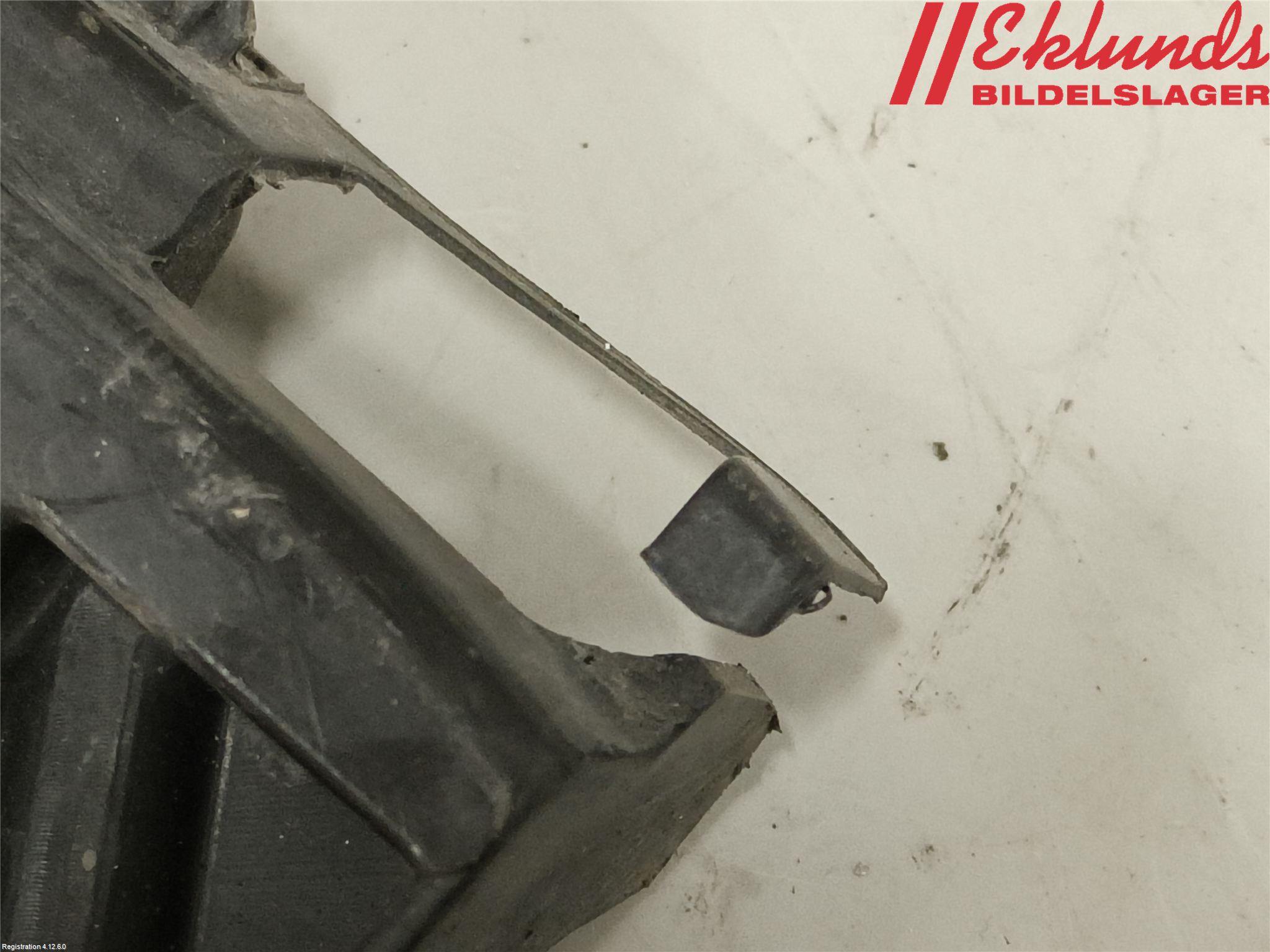 Volkswagen VW SCIROCCO 09-17 Stötfångarfäste Fram Hö