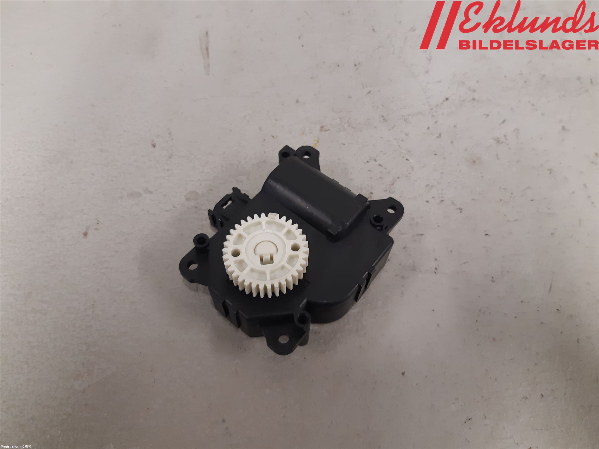 Toyota YARIS XP130 15-20 Ac Reglermotor