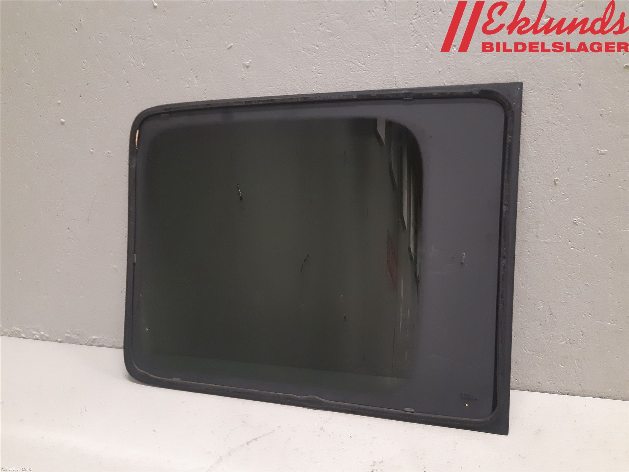 Volkswagen VW CADDY 16-20 Dörruta Bak Van-Skåp Hö