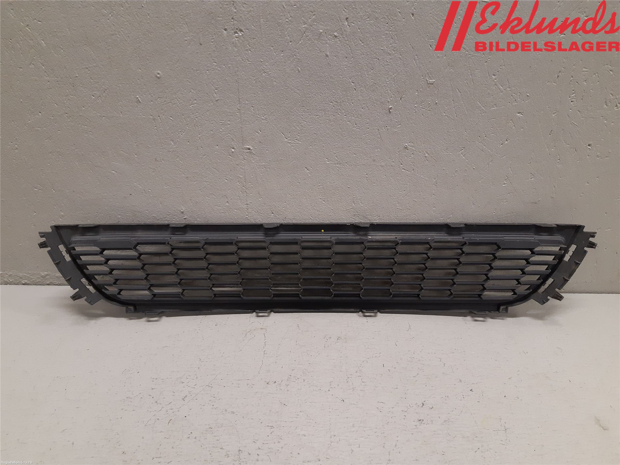 Volkswagen VW POLO 10-17 Stöt Utfyllnad-List-Grill