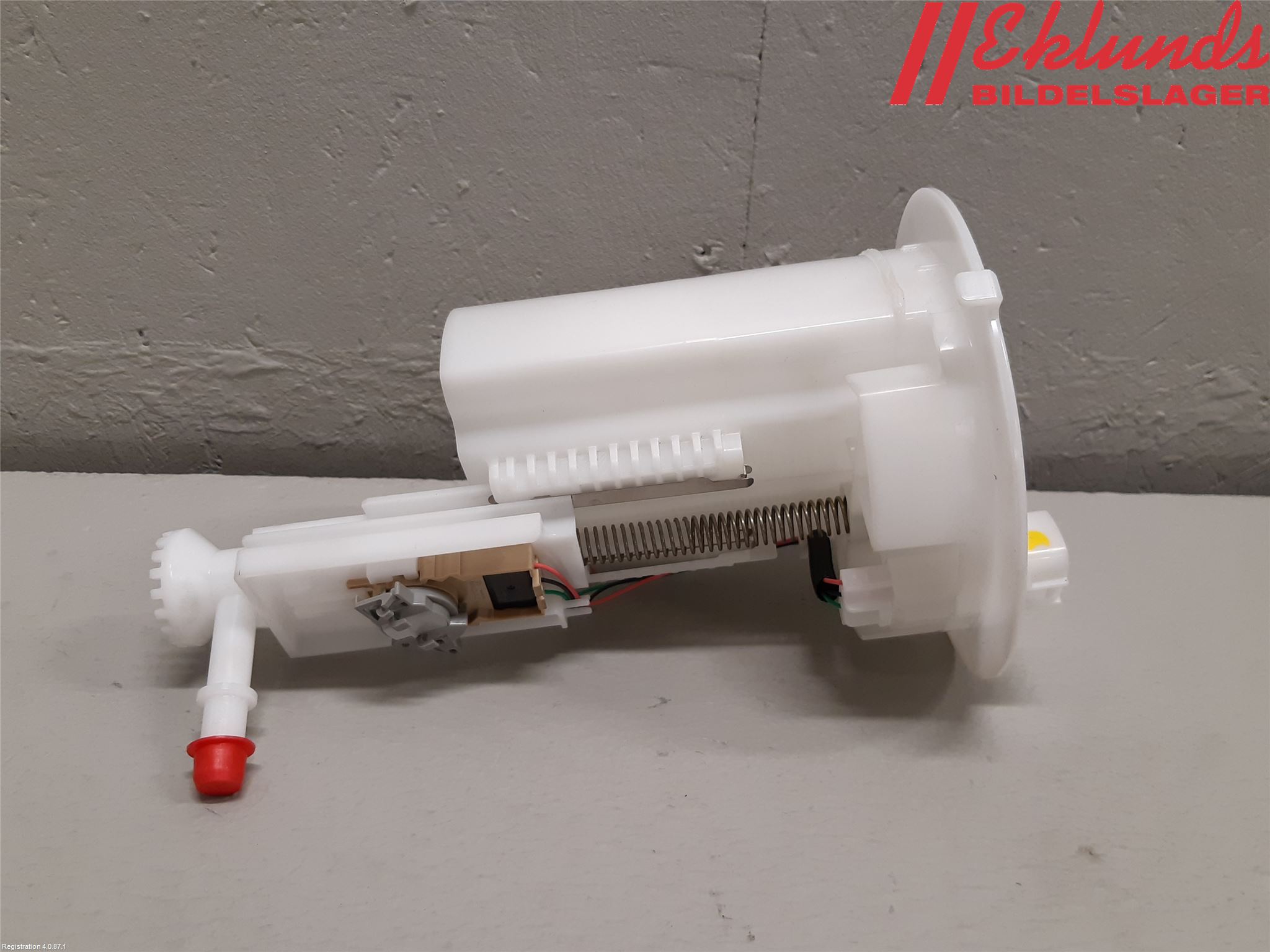 Toyota YARIS XP21 20- Bränslepump El