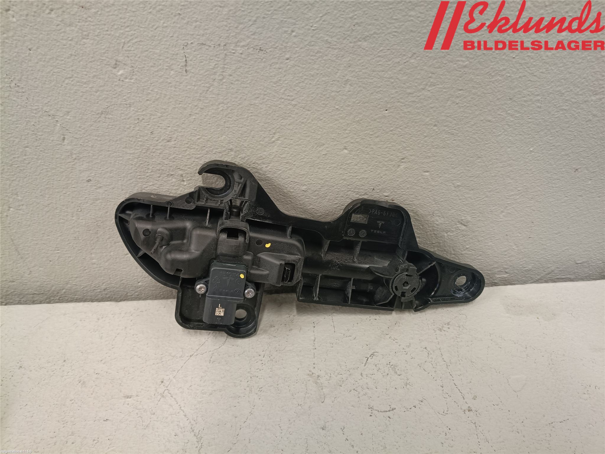 Tesla MODEL Y 21- Dörrhandtag Yttre Vä