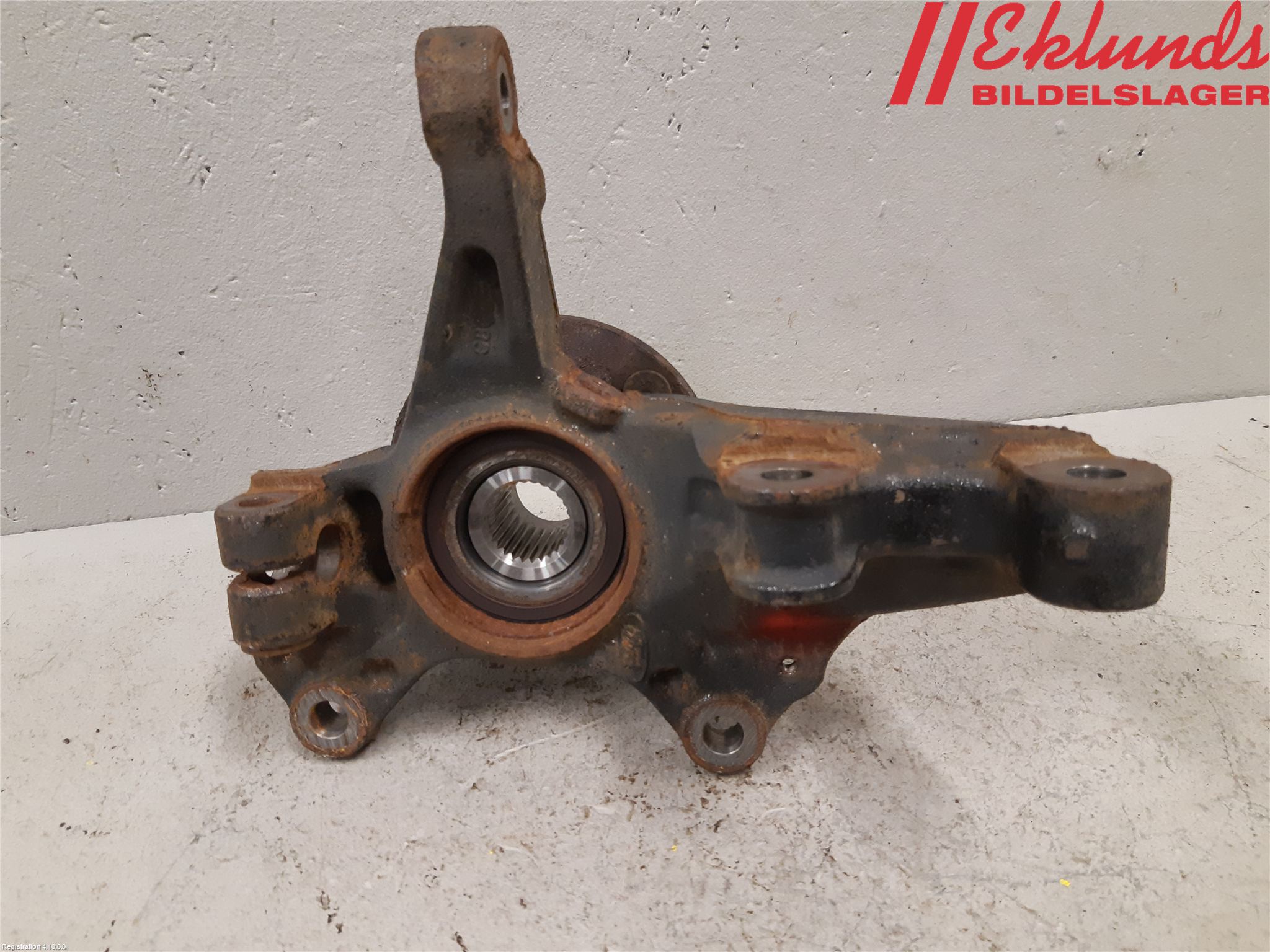 Ford FOCUS 19- Styrspindel Lagerhus Vä