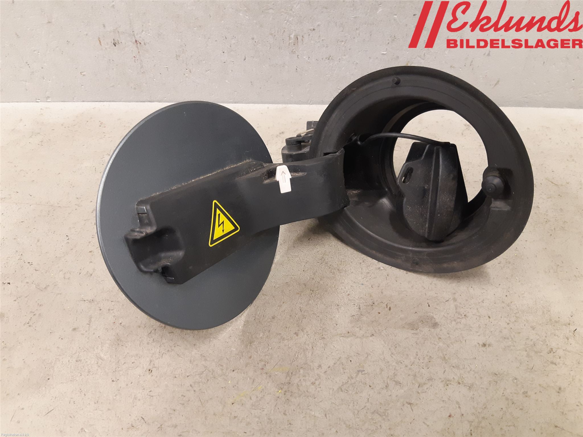 Volvo XC90/RECHARGE 16- Tanklucka