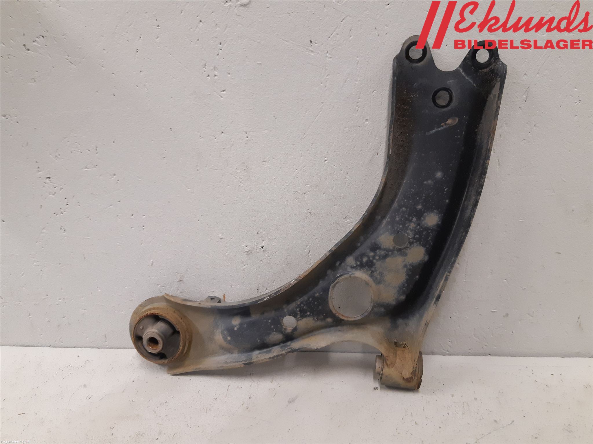 Kia SPORTAGE (QL) 16-21 Bärarm Fram Undre Hö