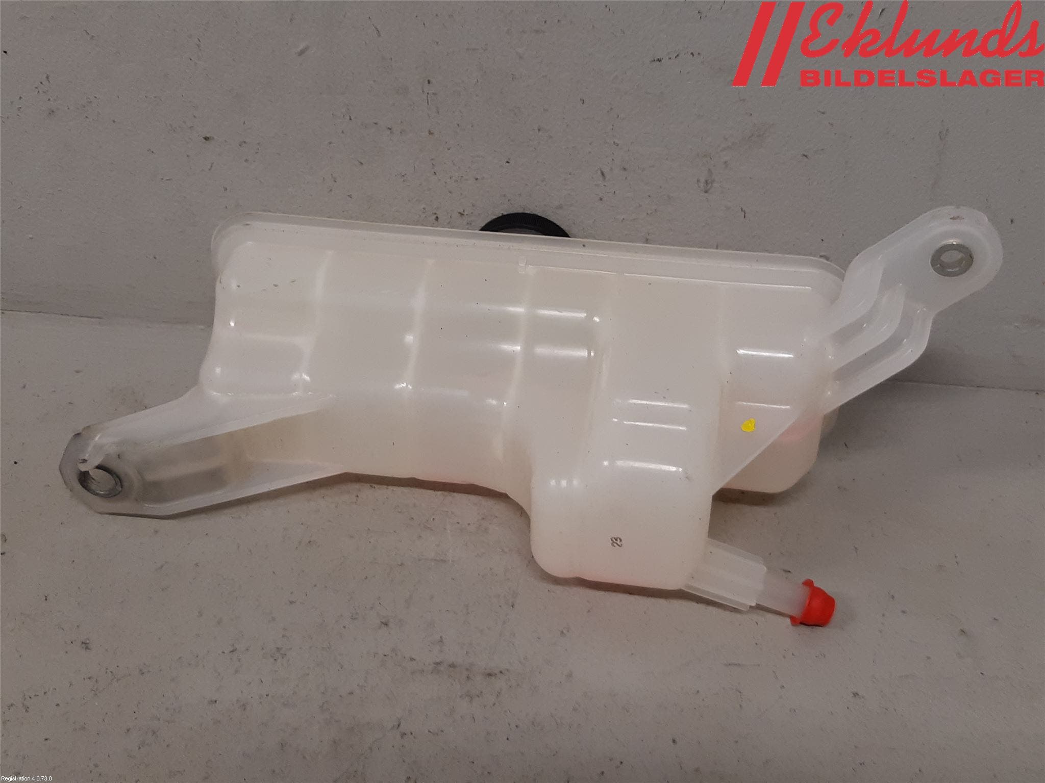 Toyota RAV4 13-18 Expansionstank