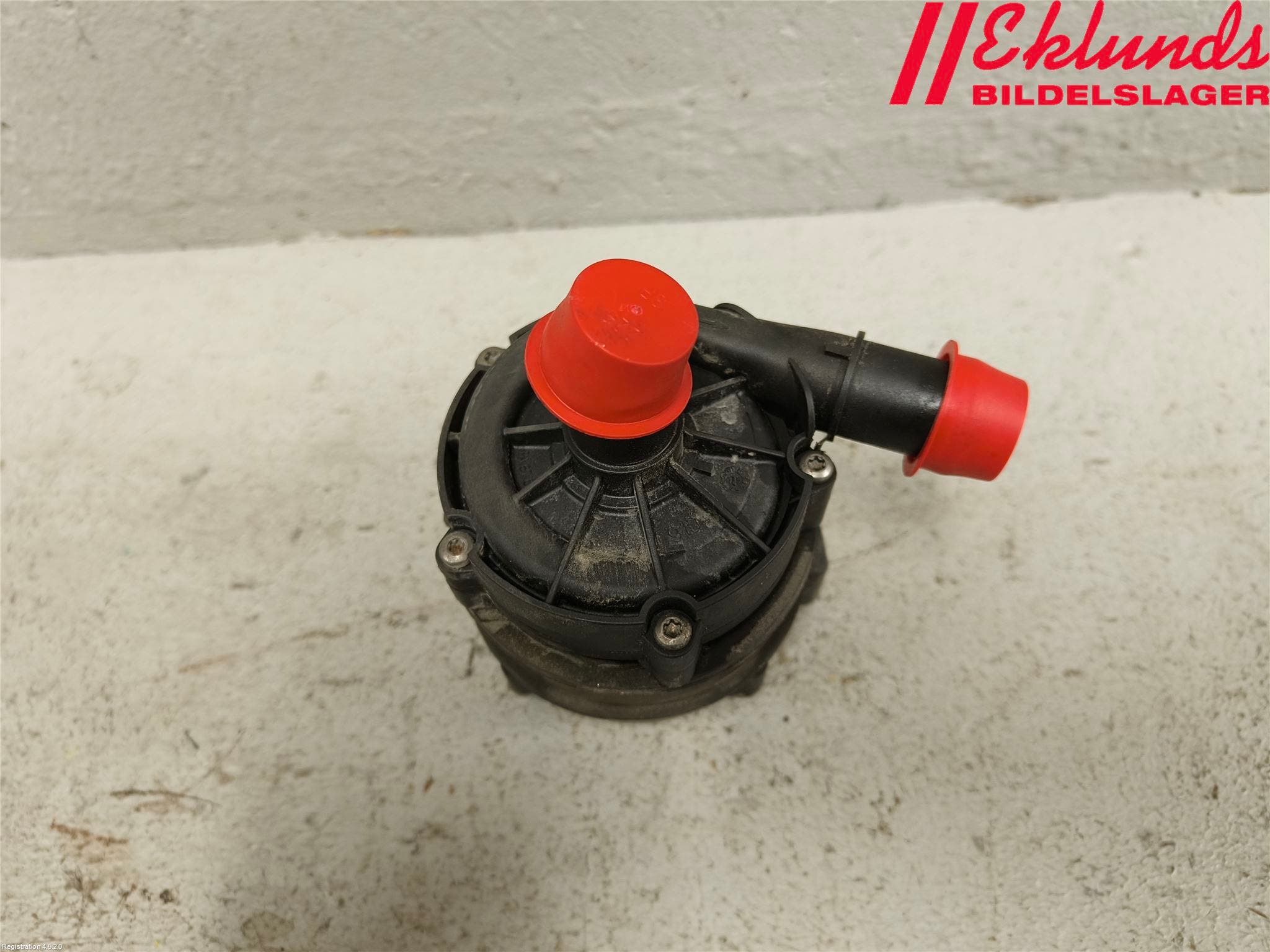 Volkswagen VW CRAFTER II / E-CRAFTER 17- Vattenpump