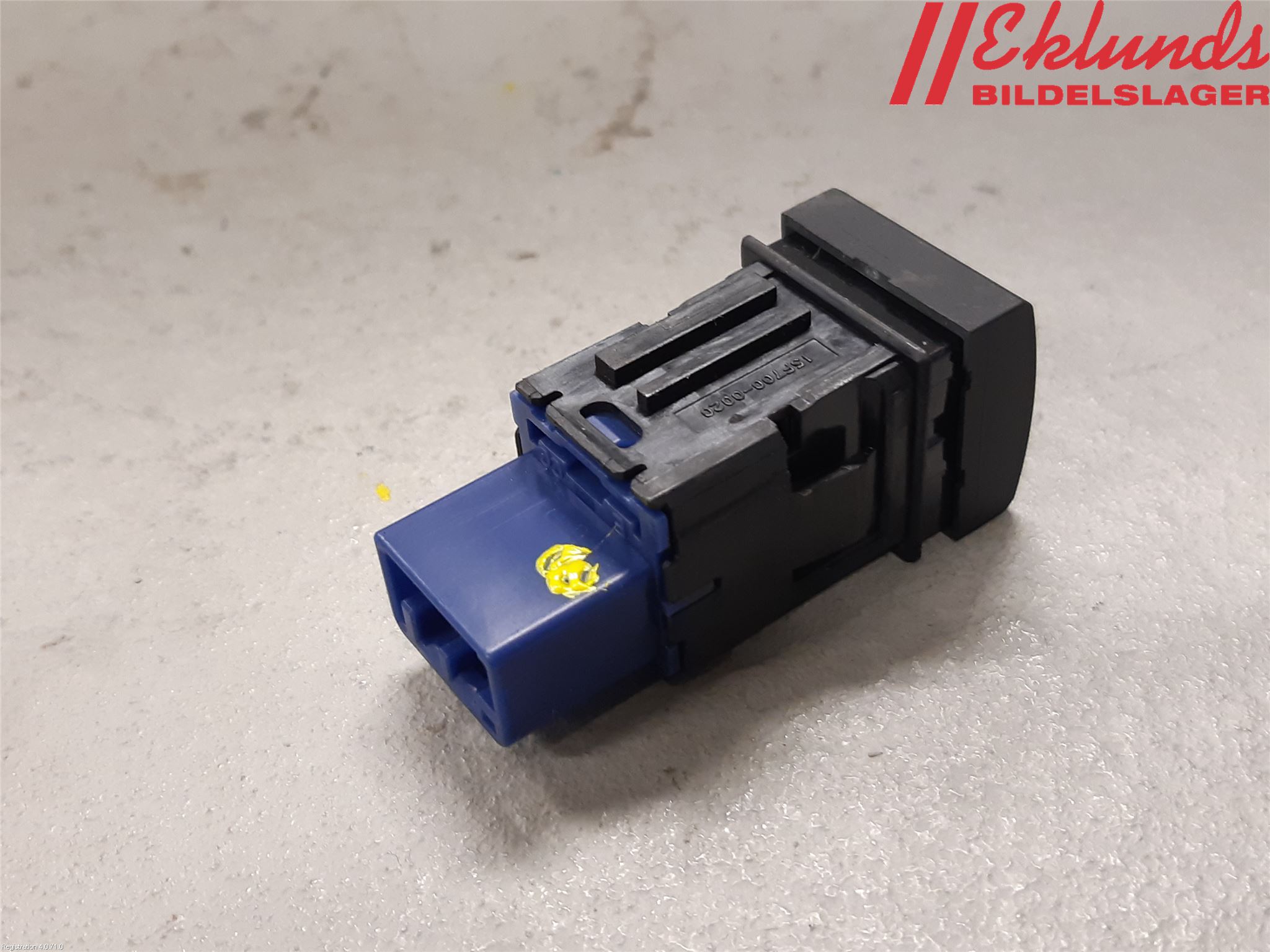 Toyota RAV4 19- Strömställare Tanklucka