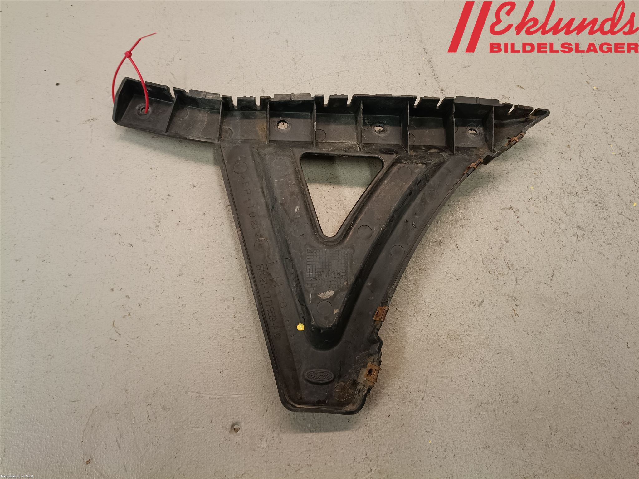 Ford TRANSIT SKÅP/BUSS 14-22 Stötfångarfäste Fram Vä