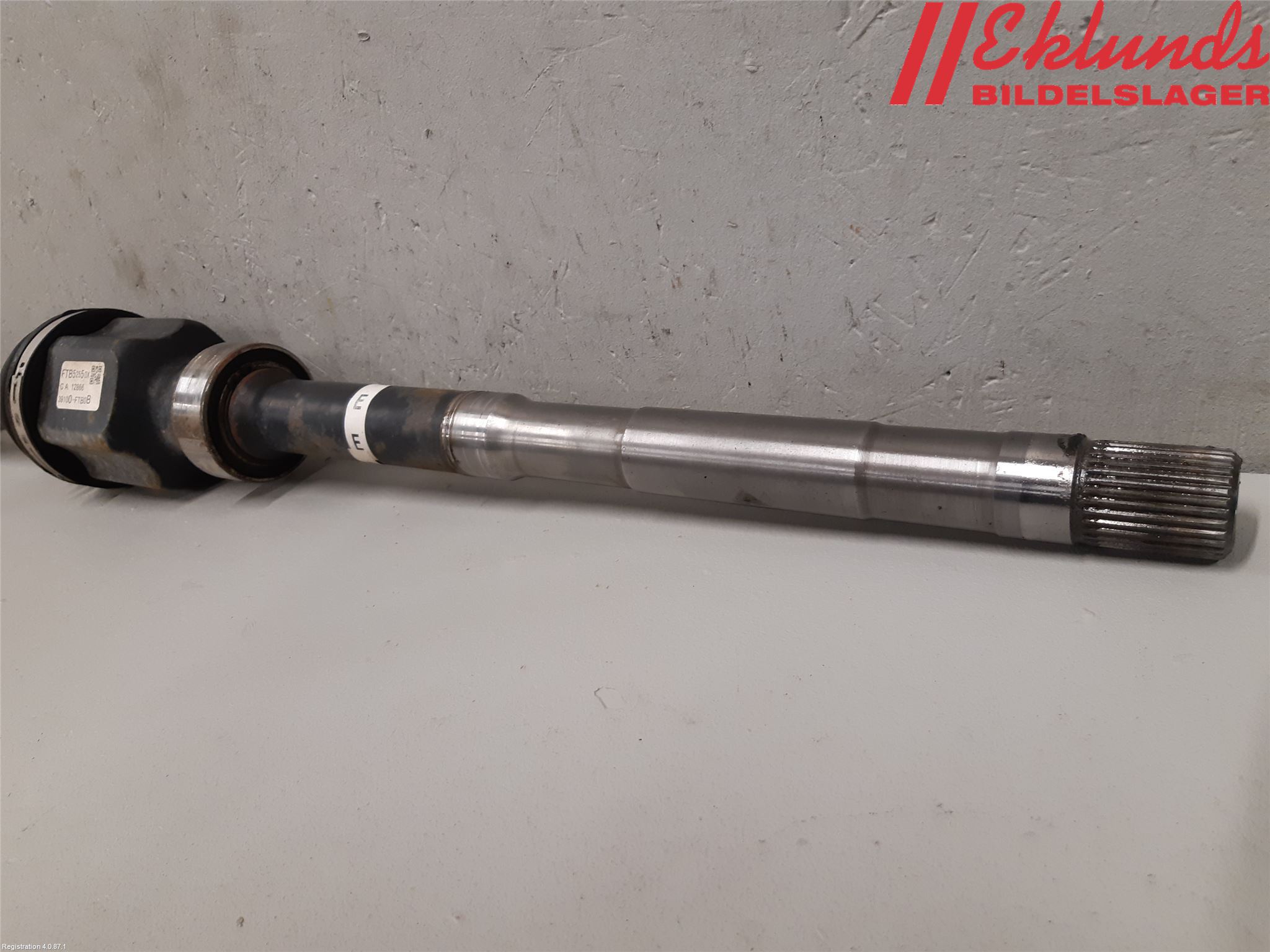 Mazda 6 13- Drivaxel Fram Höger