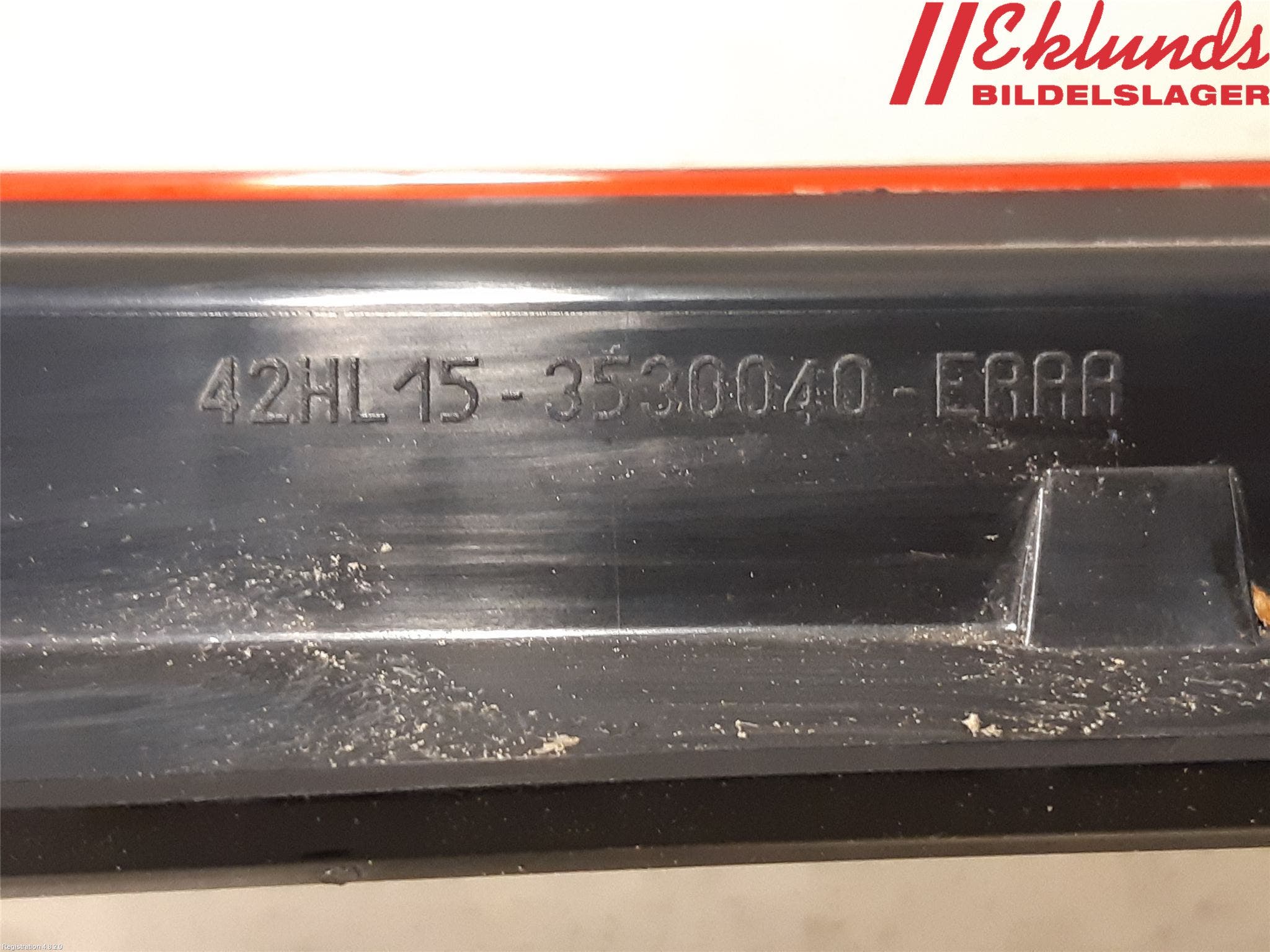 Volvo XC90/RECHARGE 16- Bromsljus Bakruta