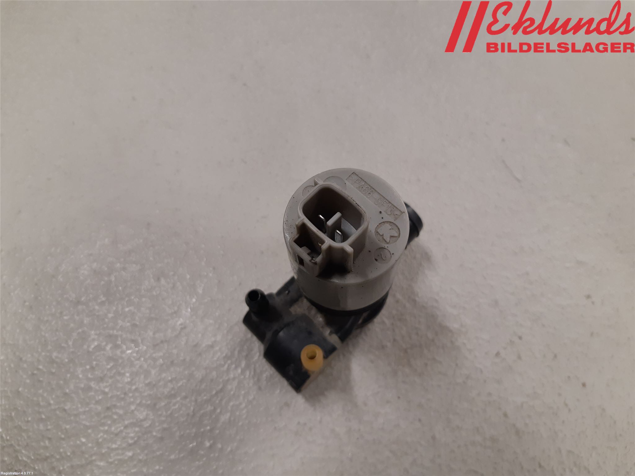 Toyota AURIS 13-19 Spolarpump Vindruta