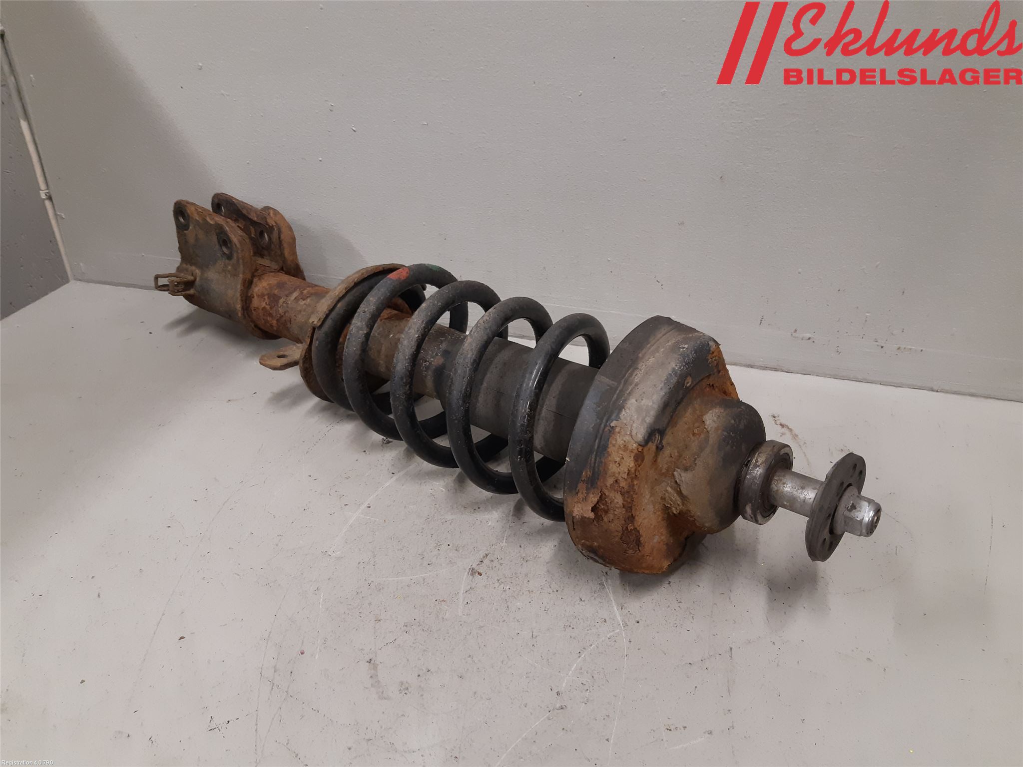 Renault TRAFIC   02-14 Fjäderben Fram Höger