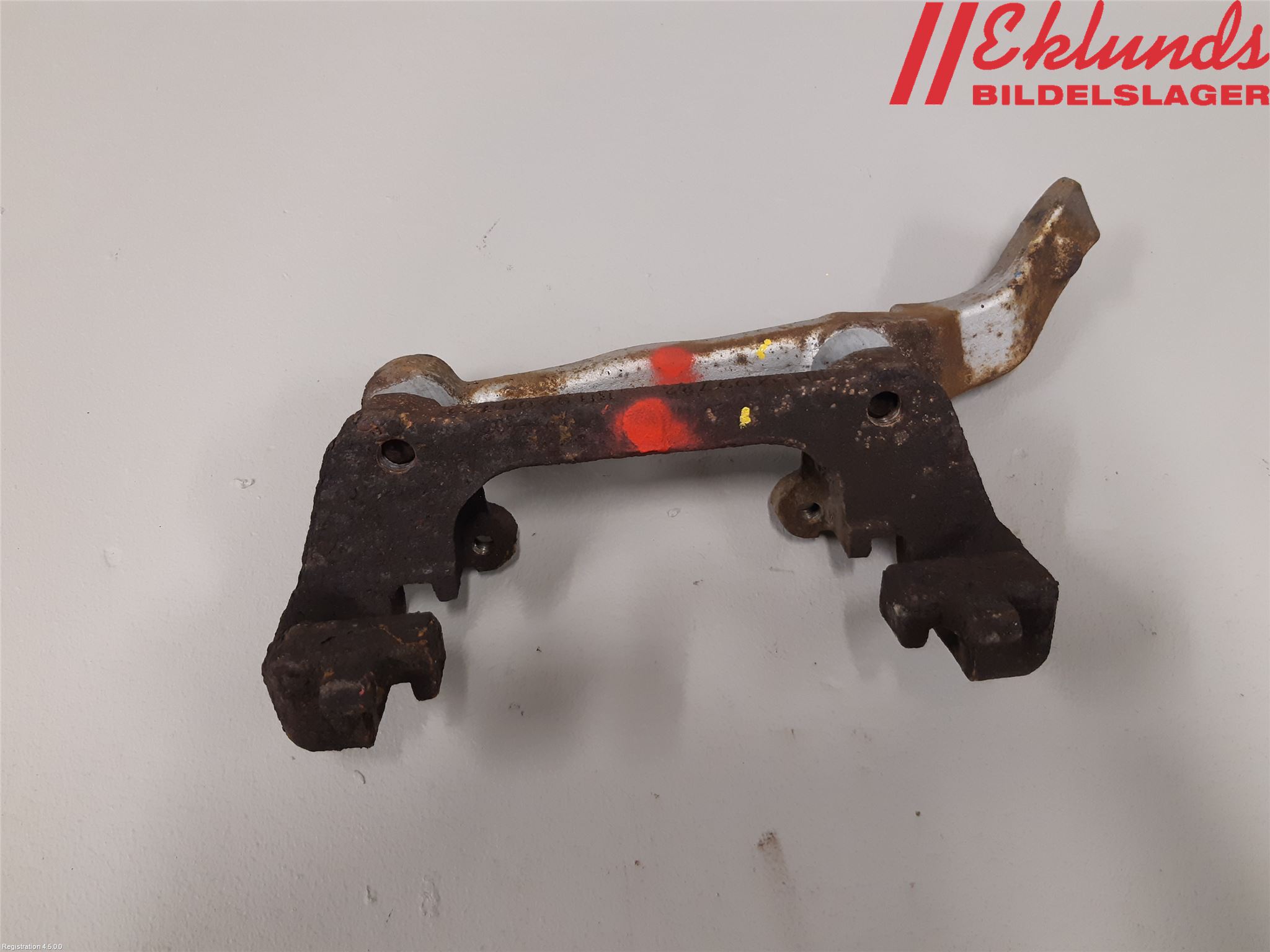 Volvo V70 05-08 Bromsokshållare