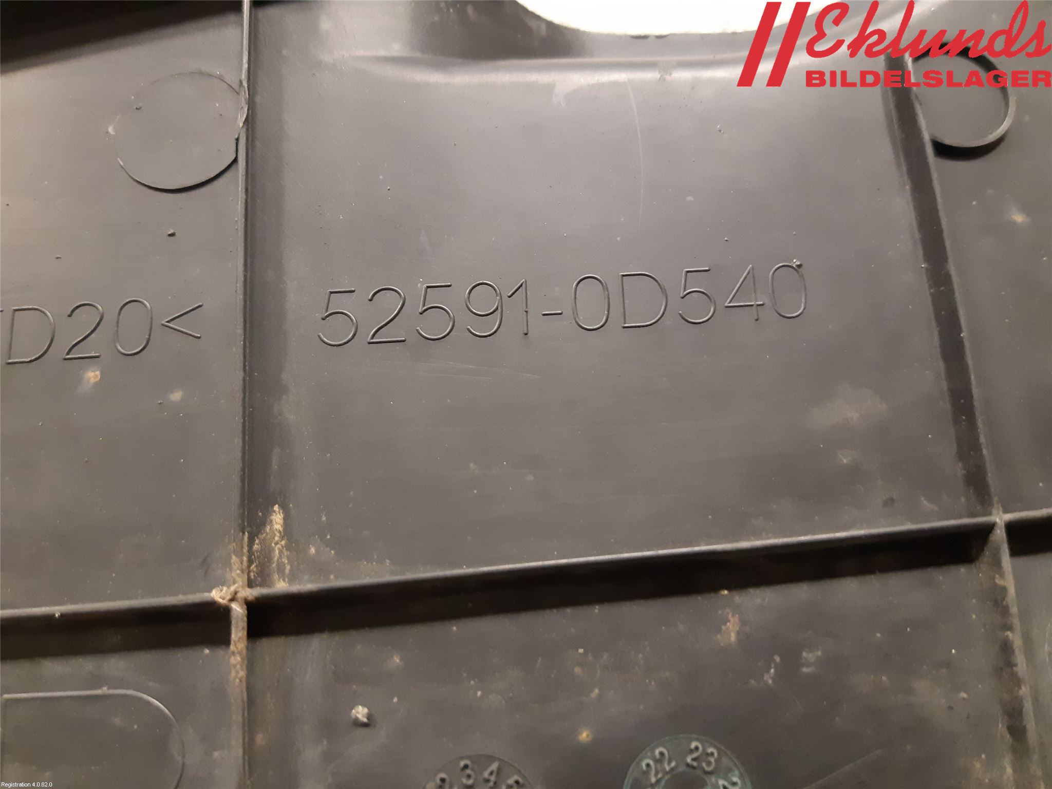 Toyota YARIS CROSS XP21 21- Stöt Utfyllnad-List-Grill