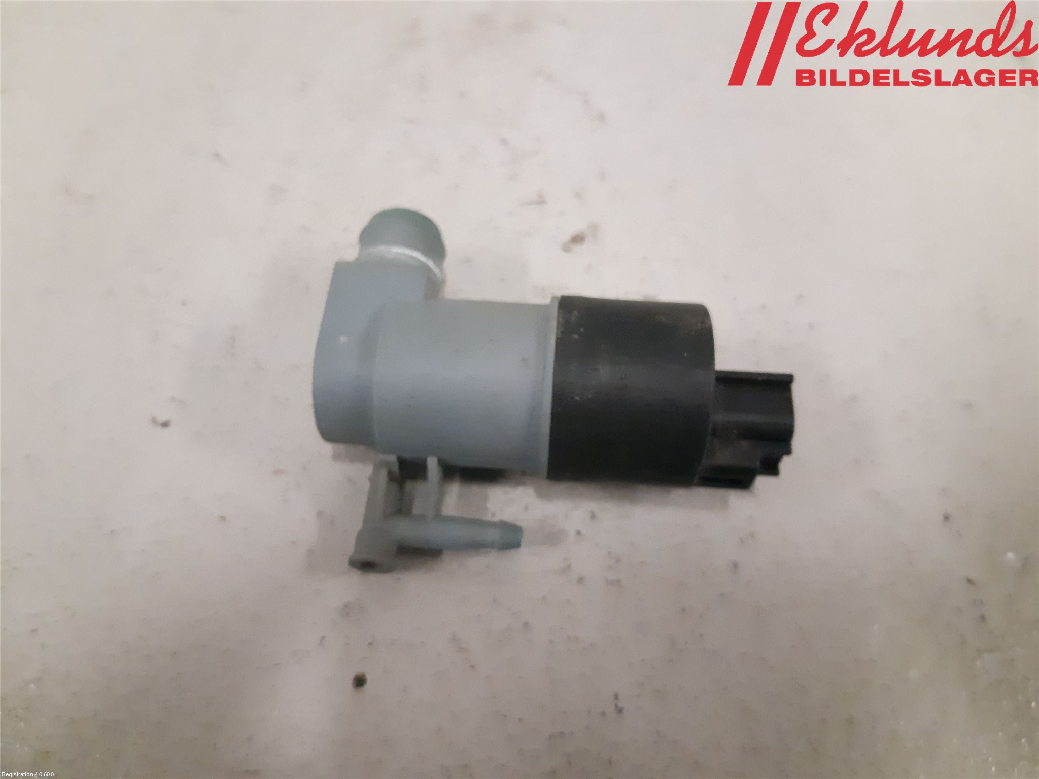 Toyota YARIS XP130 15-20 Spolarpump Vindruta