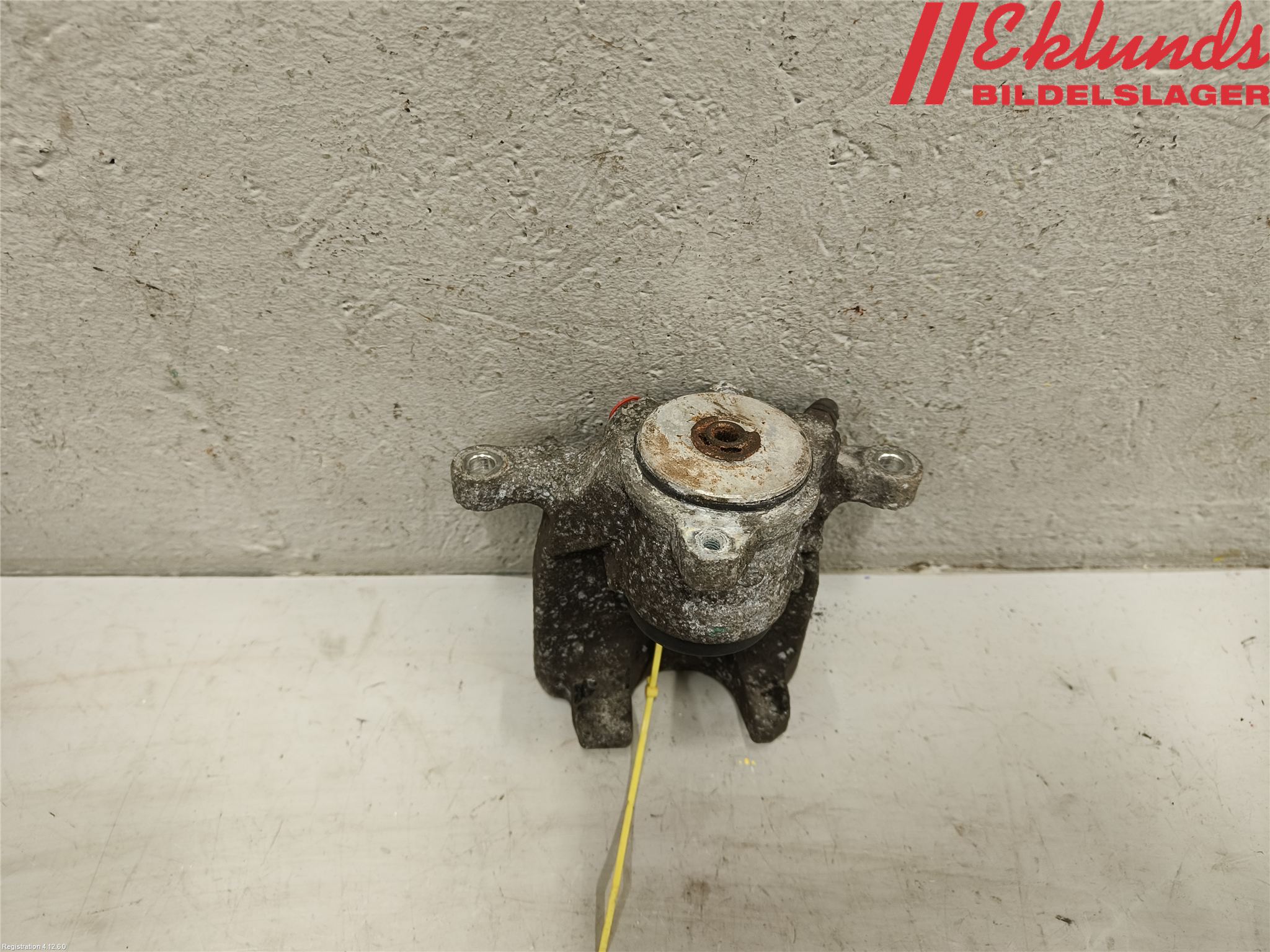 Volvo V60 14-18 Bromsok Bak Vänster