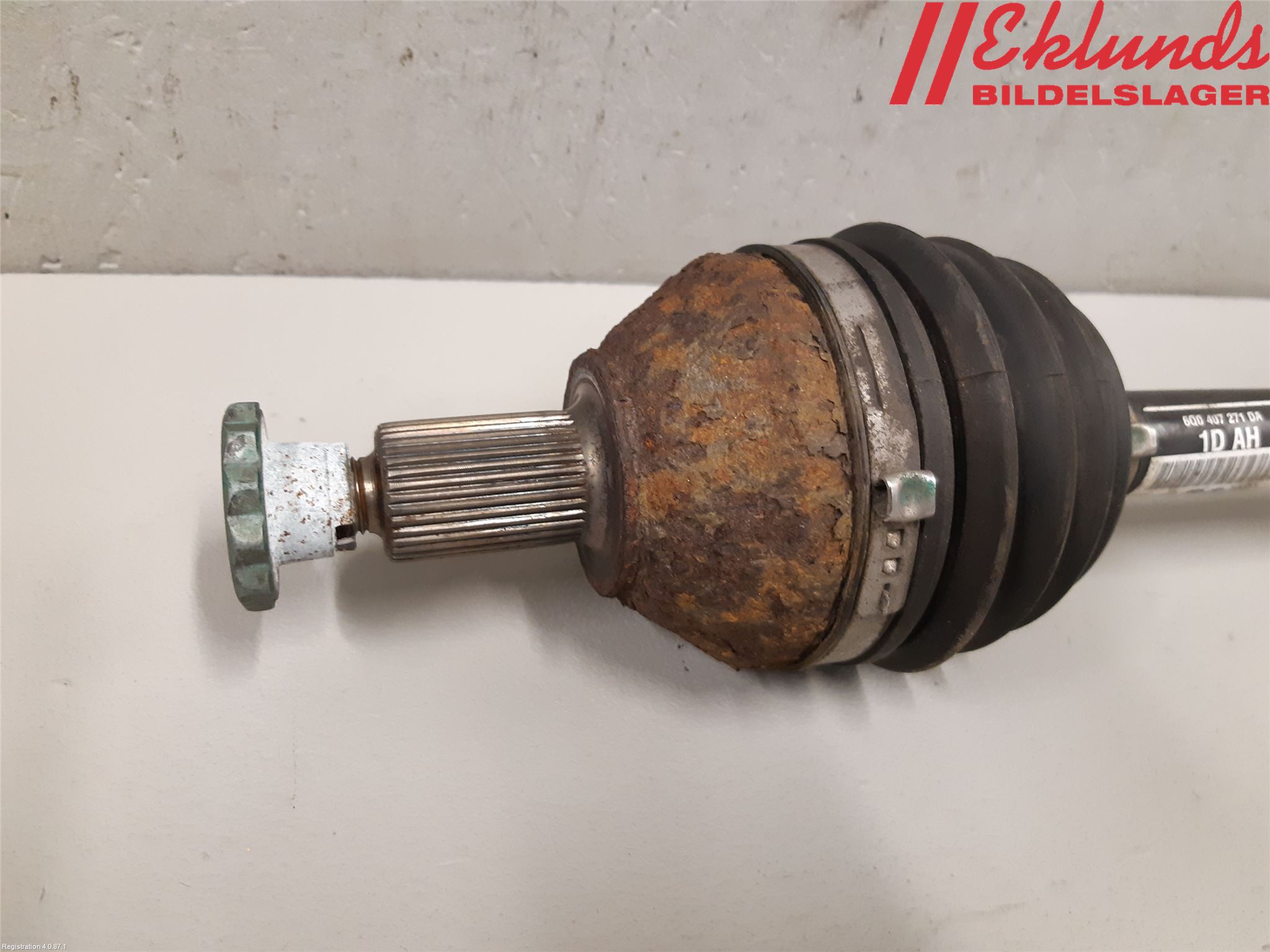 Skoda FABIA 07-14 Drivaxel Fram Vänster