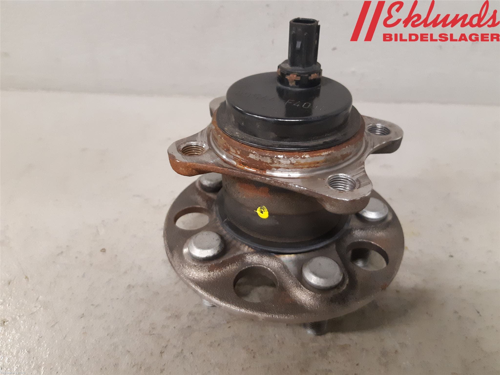 Toyota YARIS XP21 20- Nav Bak