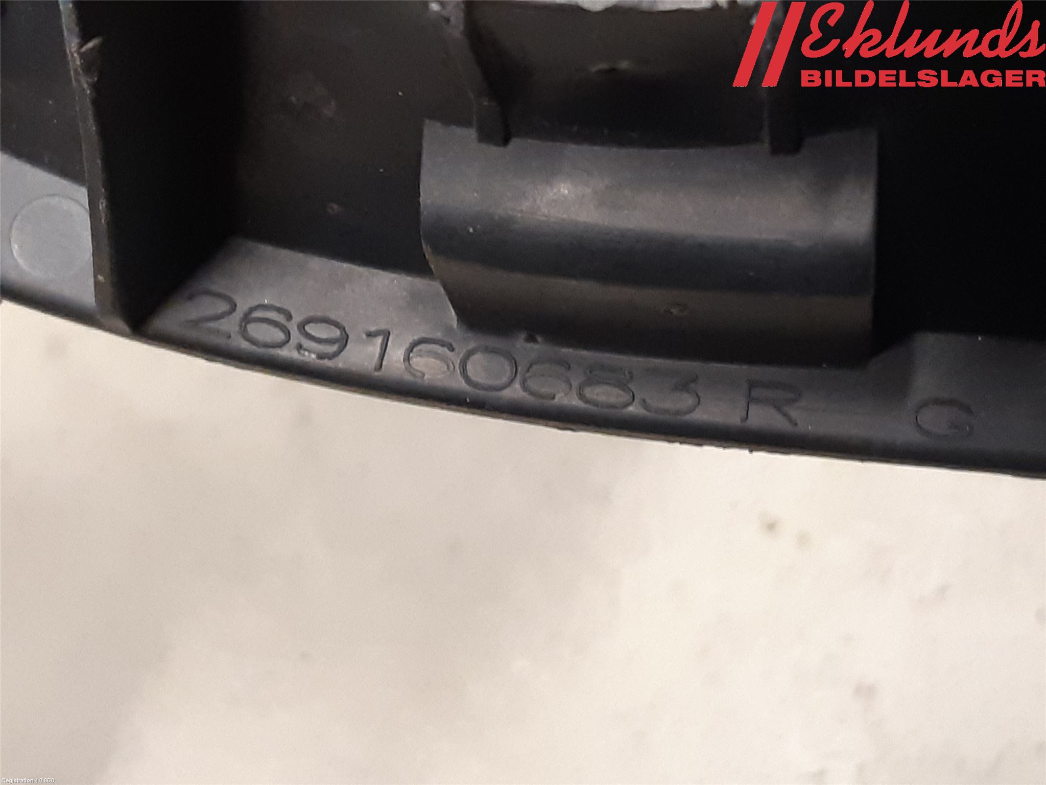 Dacia DUSTER 10-17 Dimljus-Varselljus Fram