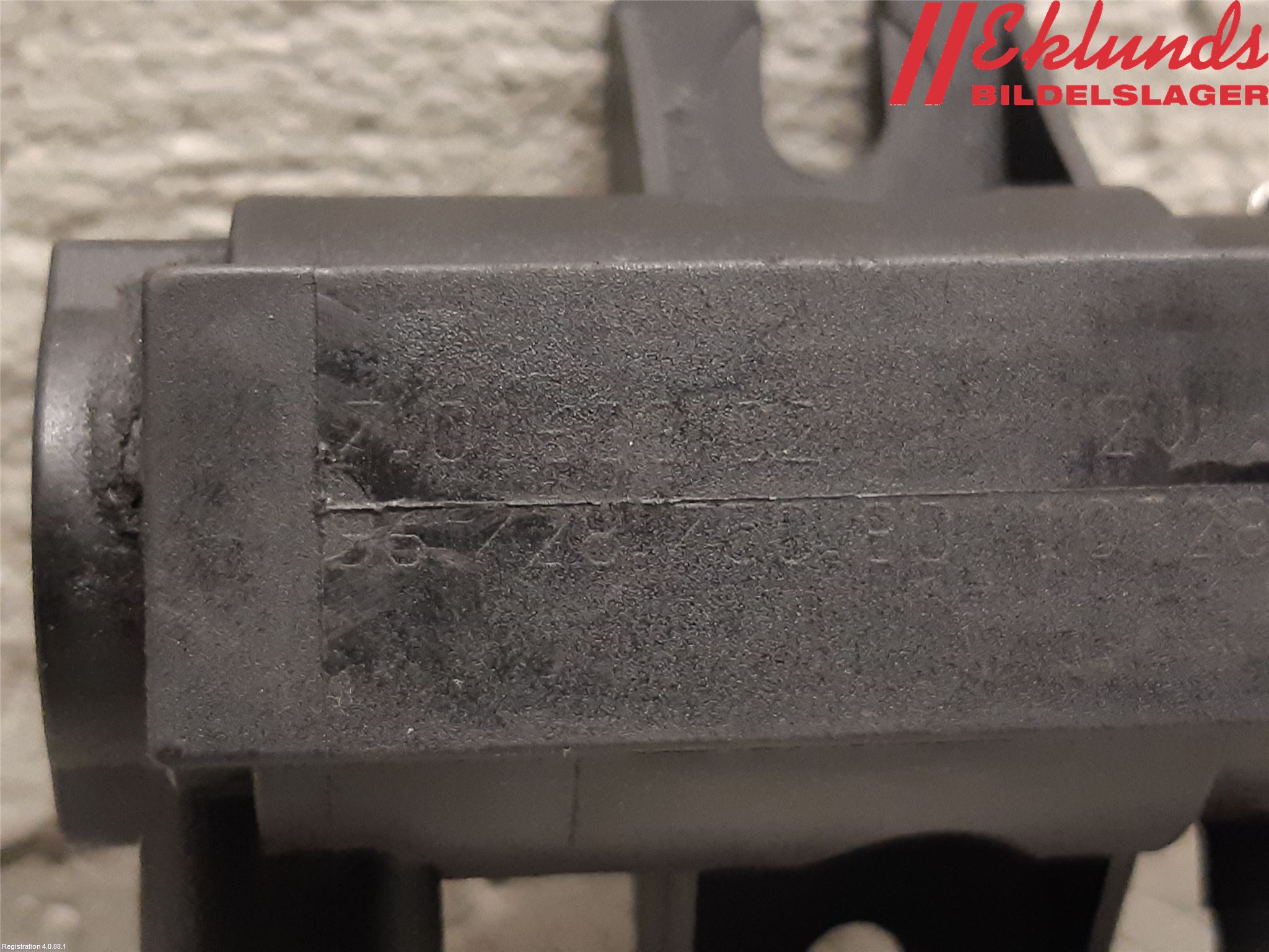 Ford C-MAX II  11-14 Vakuumventil