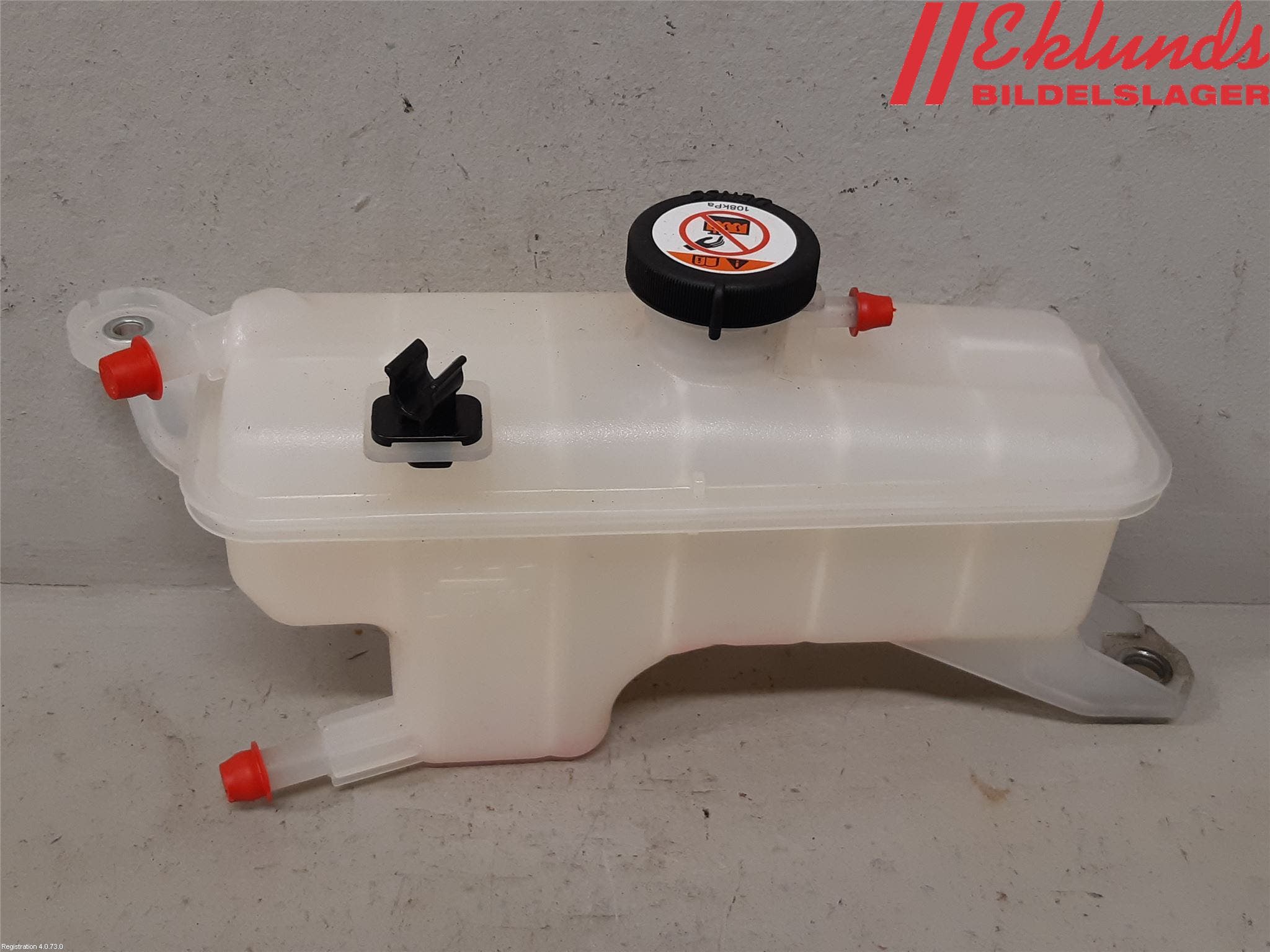 Toyota RAV4 13-18 Expansionstank