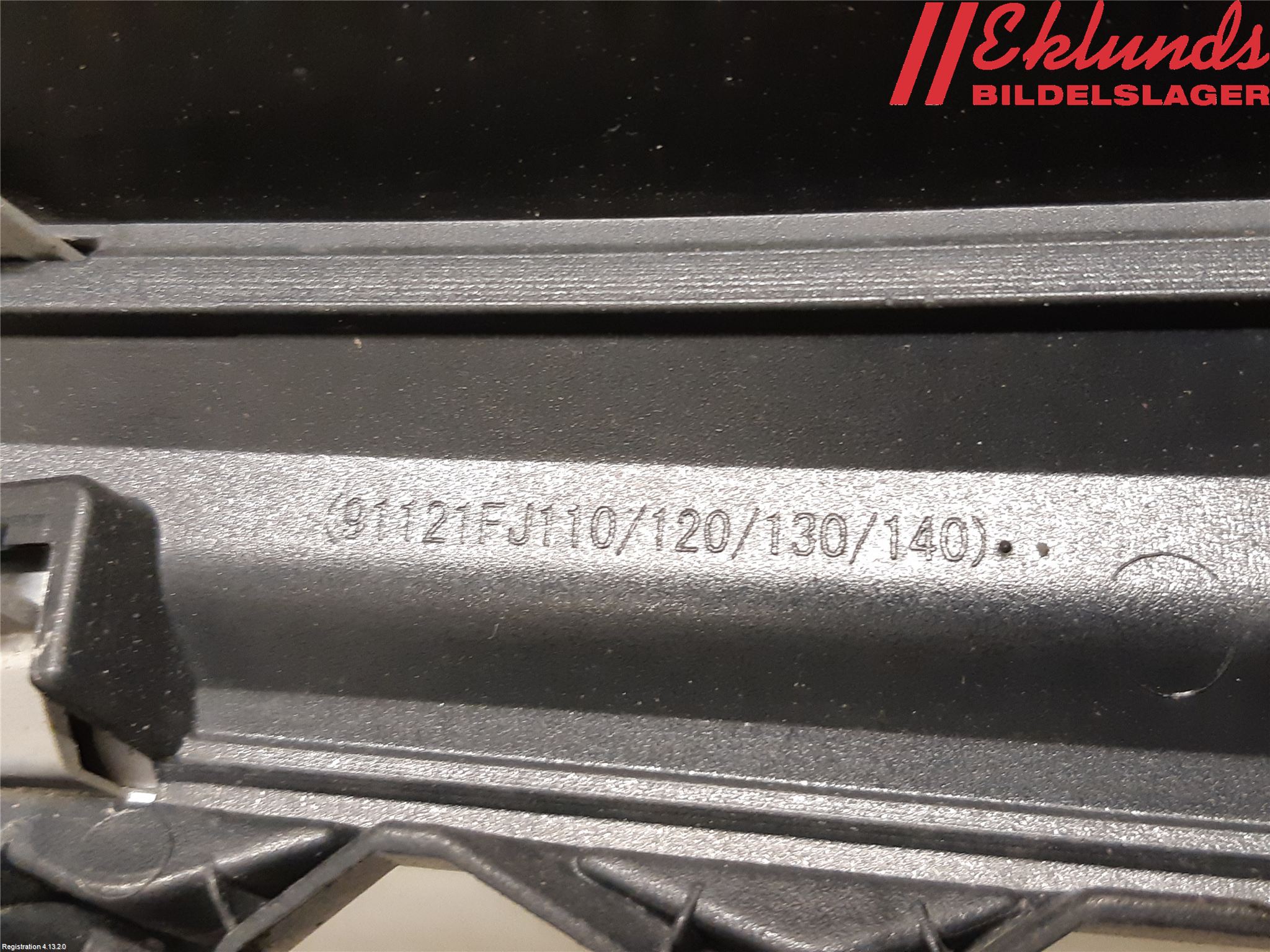 Subaru XV 12-17 Grill Komp