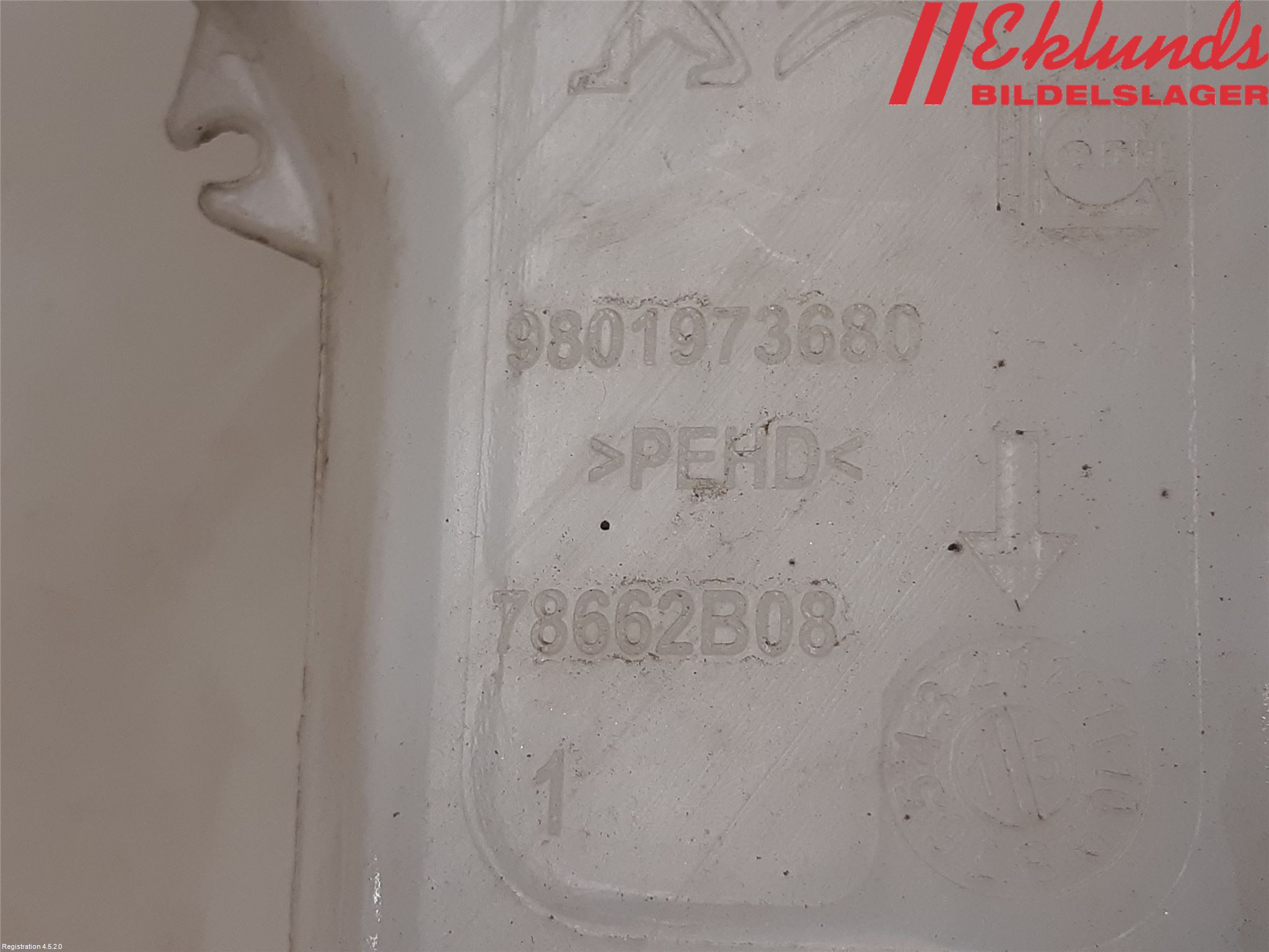 Citroen C4 CACTUS 14-20 Spolartank Vindruta