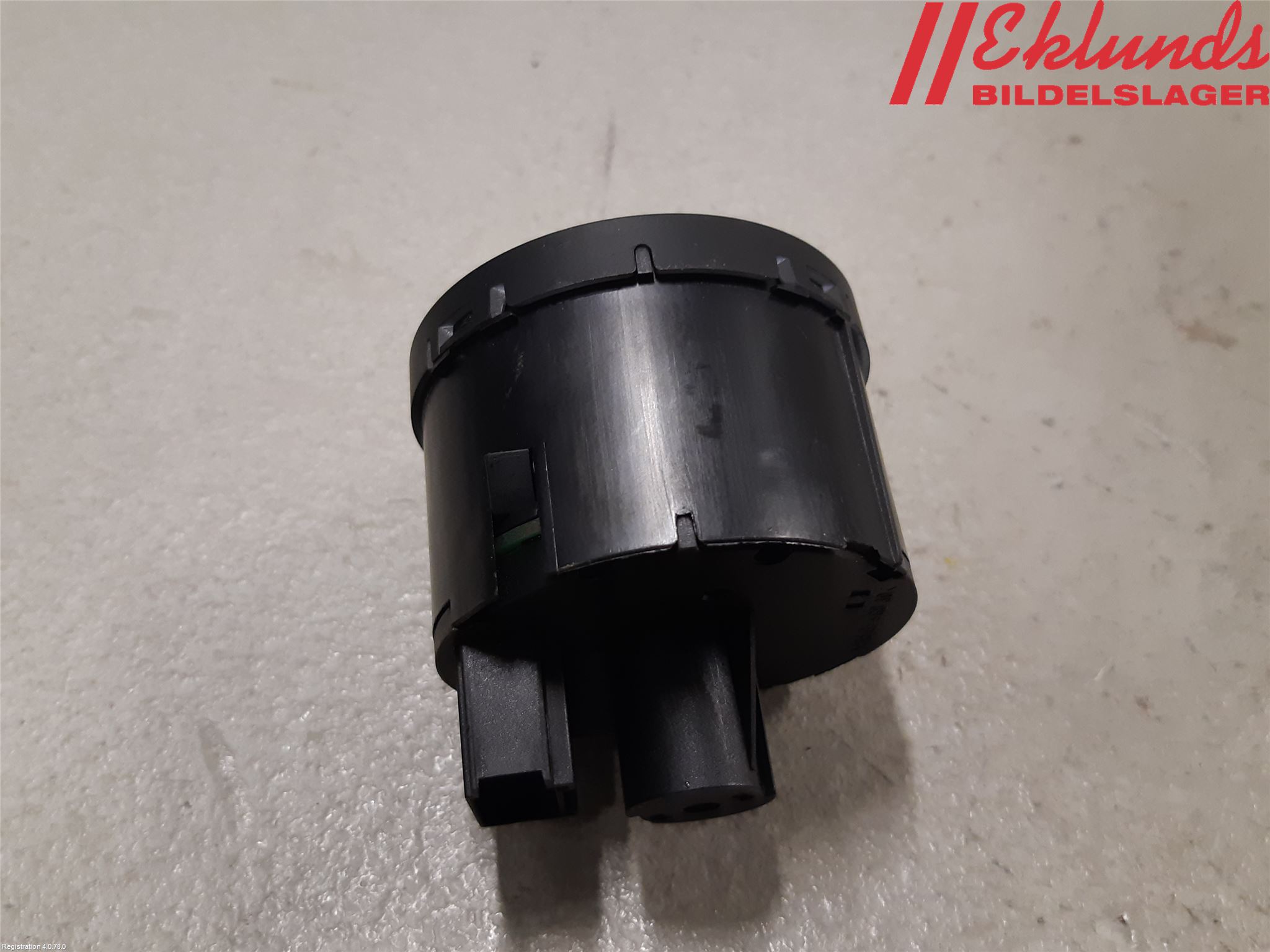 Volkswagen VW PASSAT 11-14 Strömställare Ljus