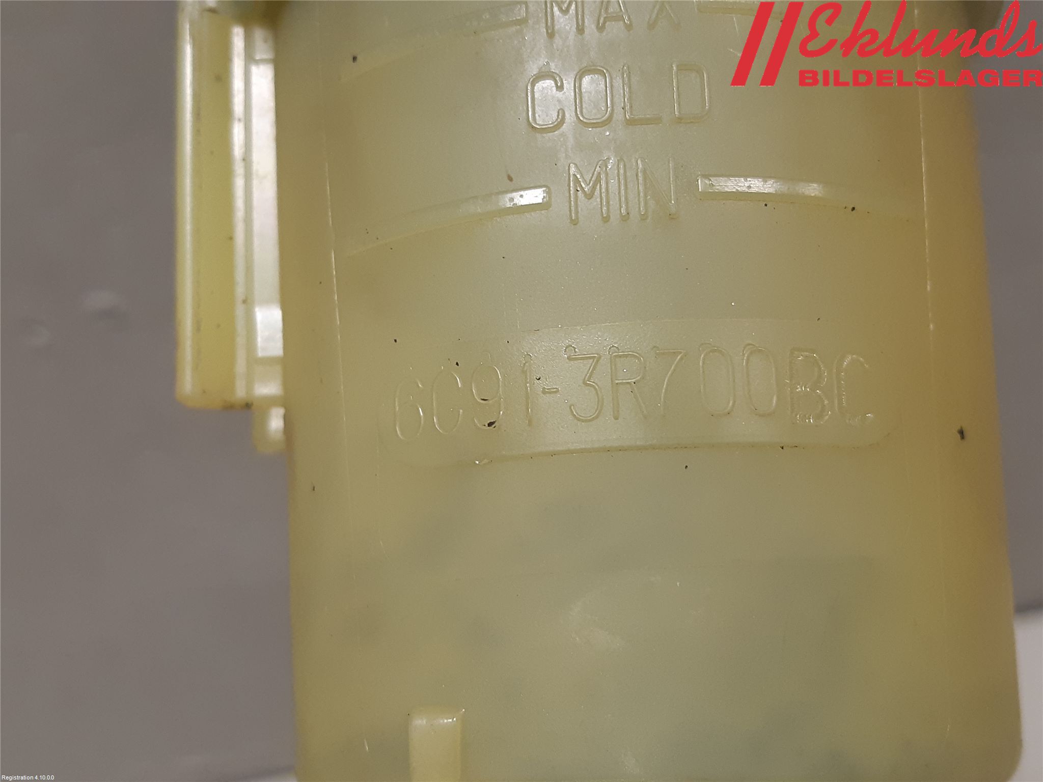 Volvo V70 08-13 Styrservooljebehållare