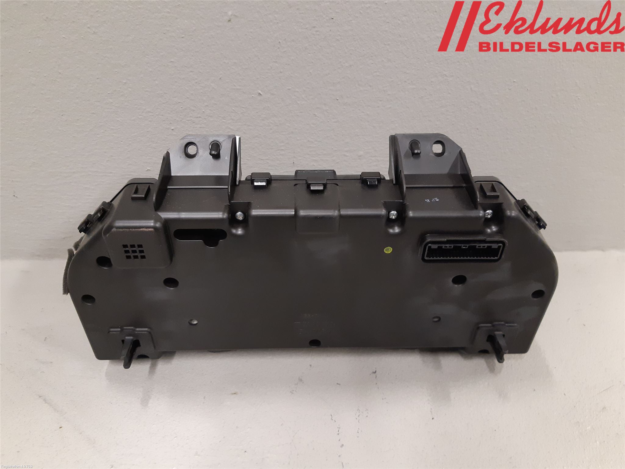 Toyota AVENSIS 09-15 Instrument Komb