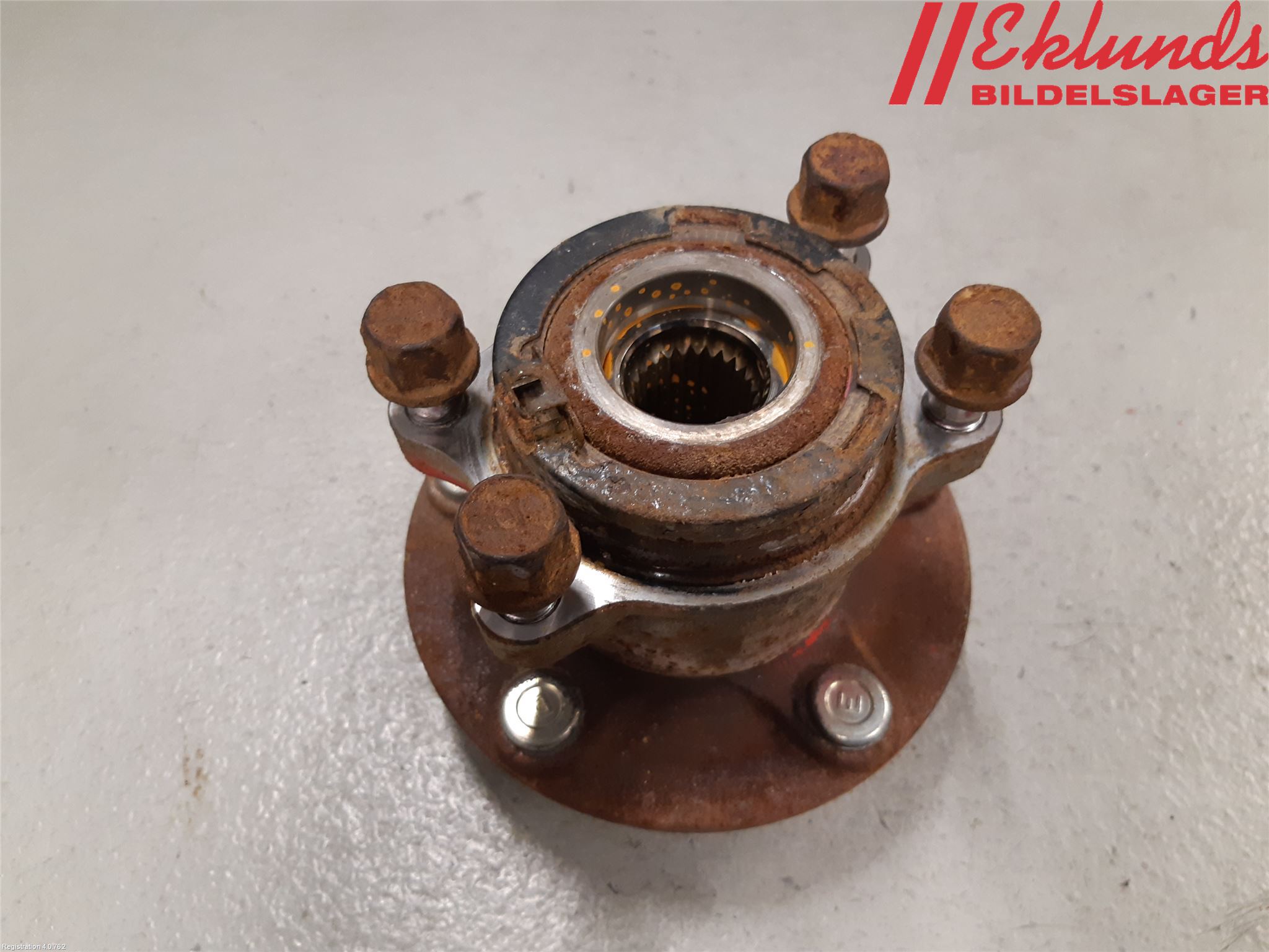 Mitsubishi OUTLANDER 13-21 Nav Bak