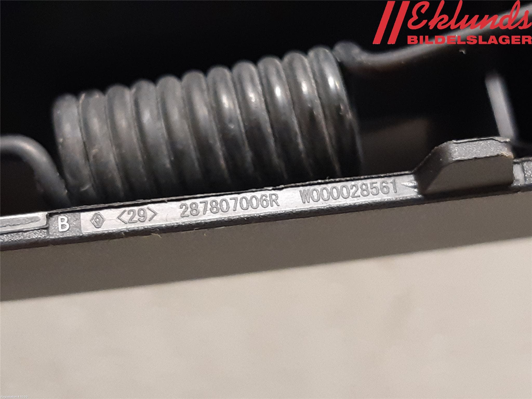 Alfa DACIA SANDERO/STEPWAY 21- Torkararm-Bakruta