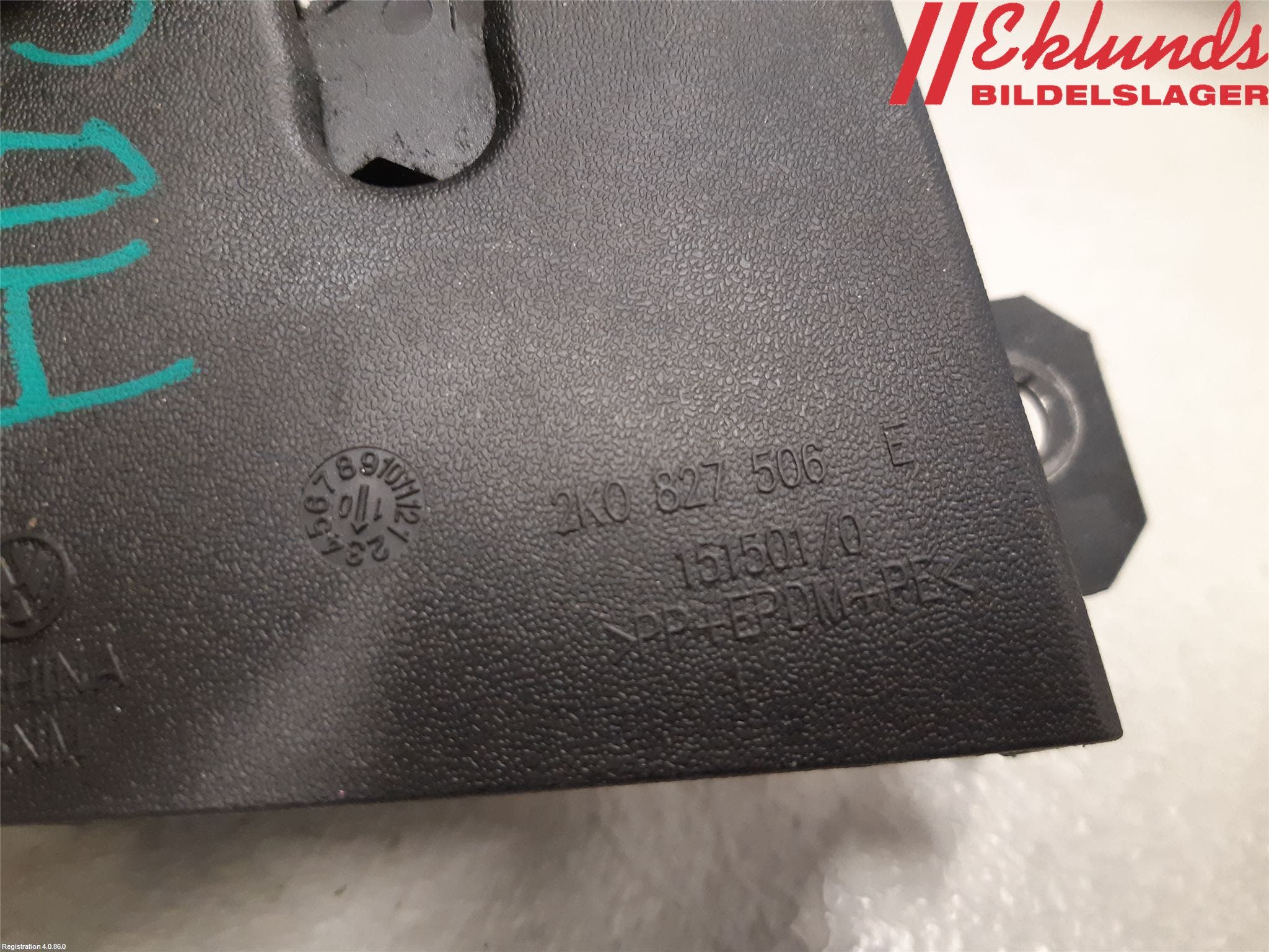 Volkswagen VW CADDY 11-15 Låskista-Dörrlås