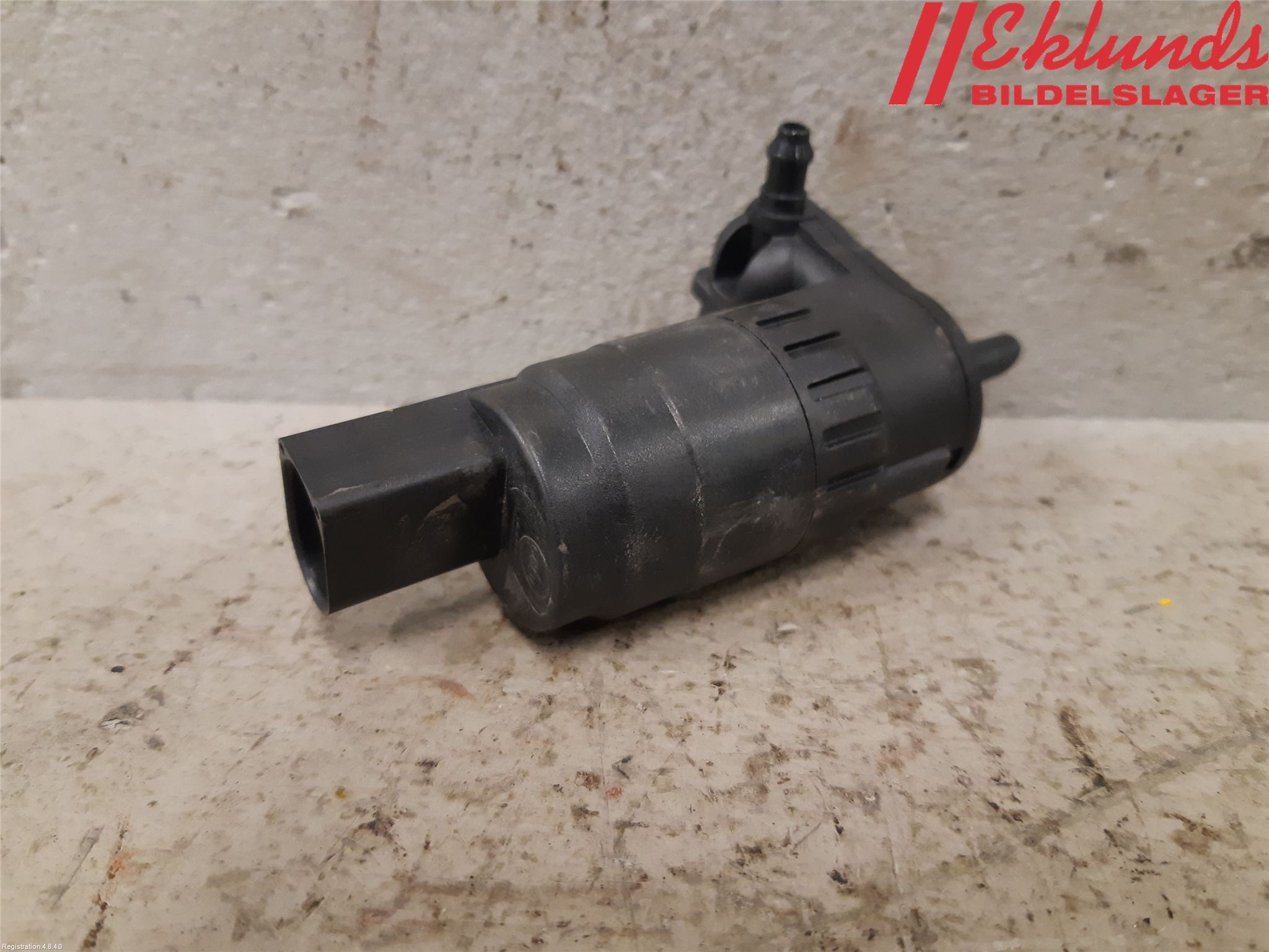 Volkswagen VW TIGUAN 16-24 Spolarpump Vindruta