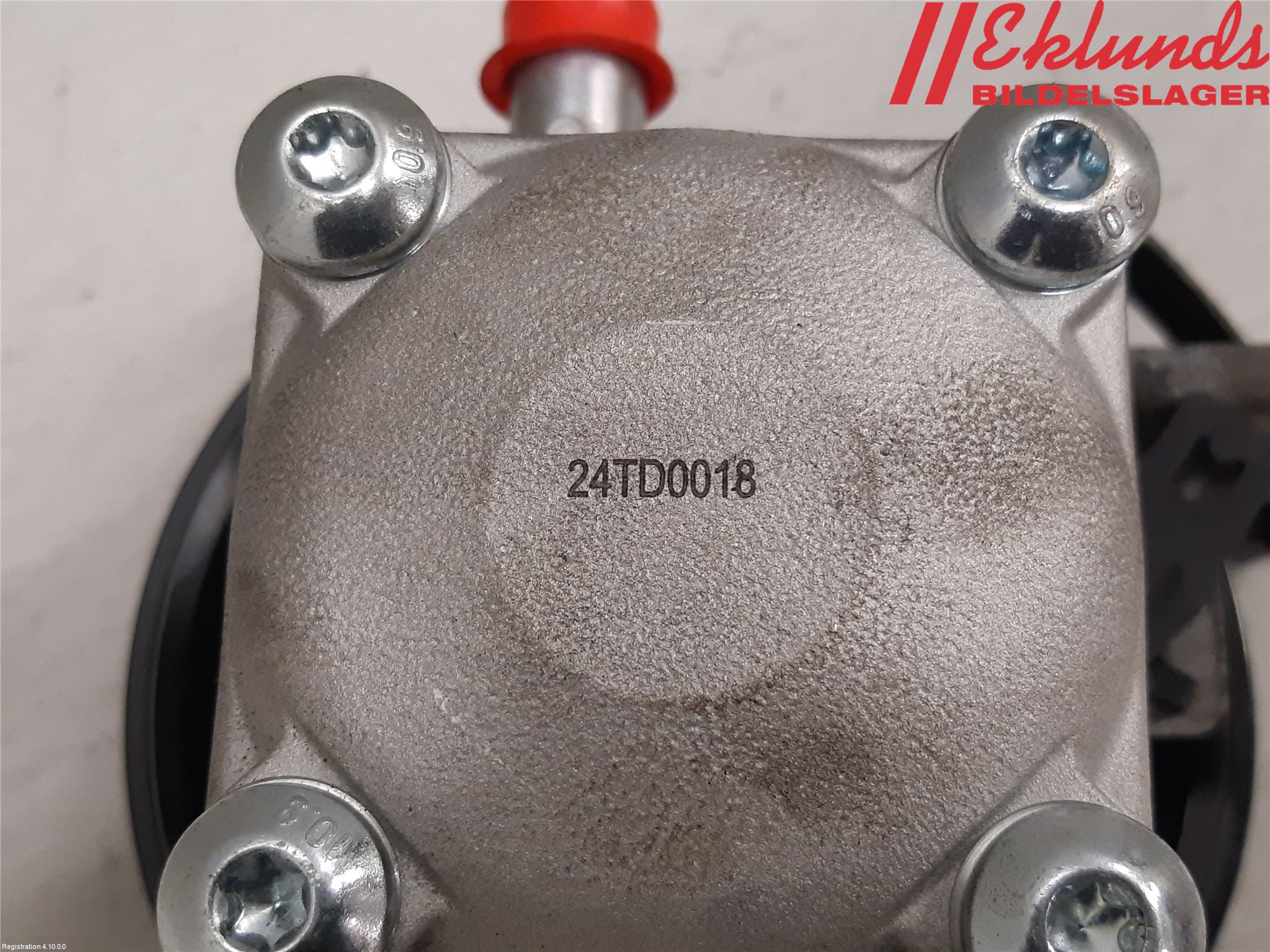 Volvo S60 01-04 Styrservopump