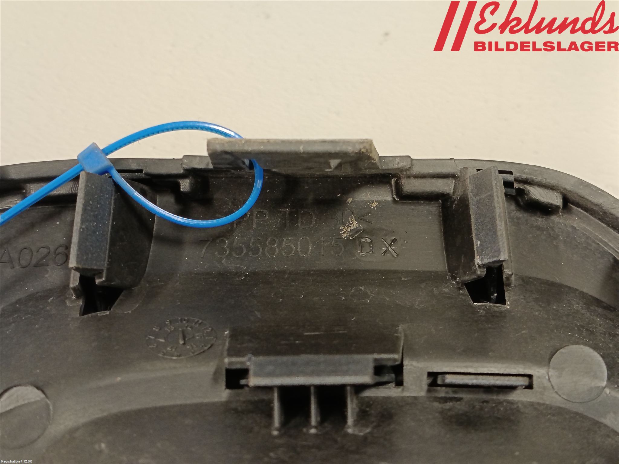 Jeep RENEGADE Dimljussarg Fram