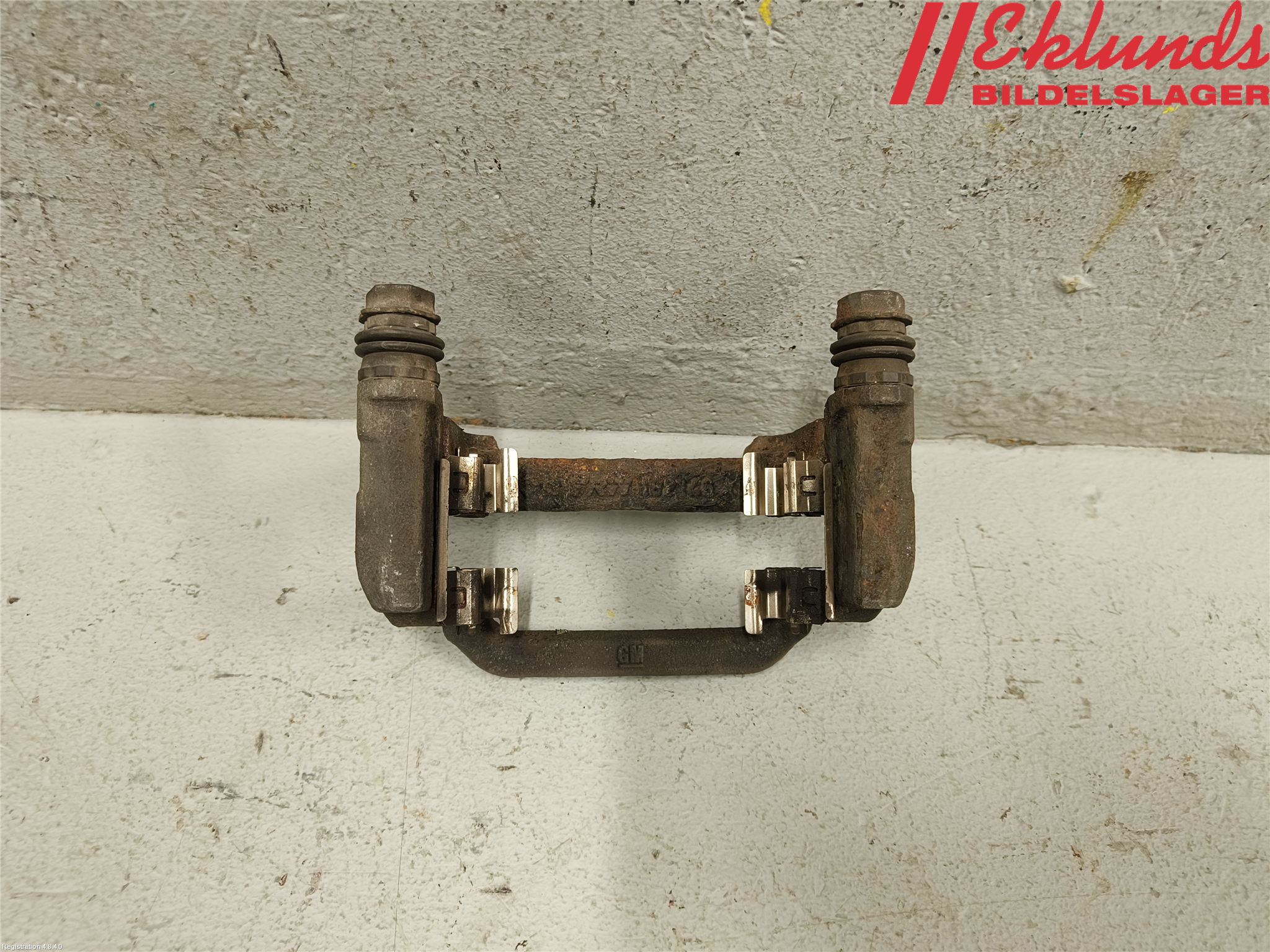 Opel INSIGNIA 17- Bromsokshållare